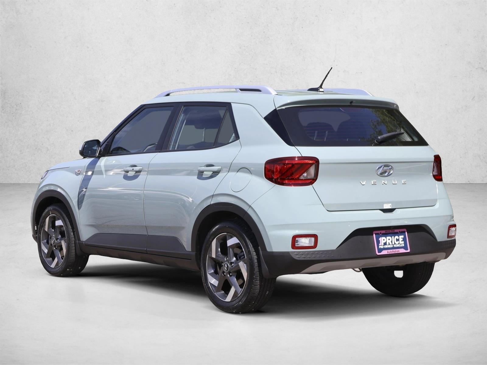 2026 Hyundai Venue SEL - Photo 7