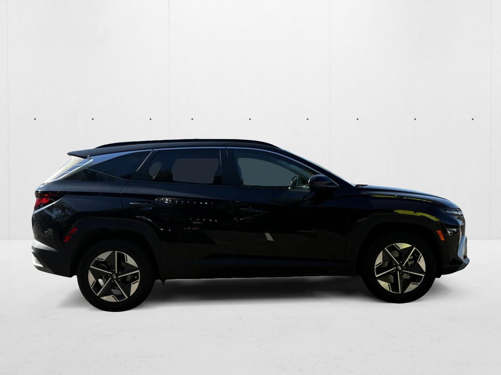 2025 Hyundai Tucson SEL Sport photo 4