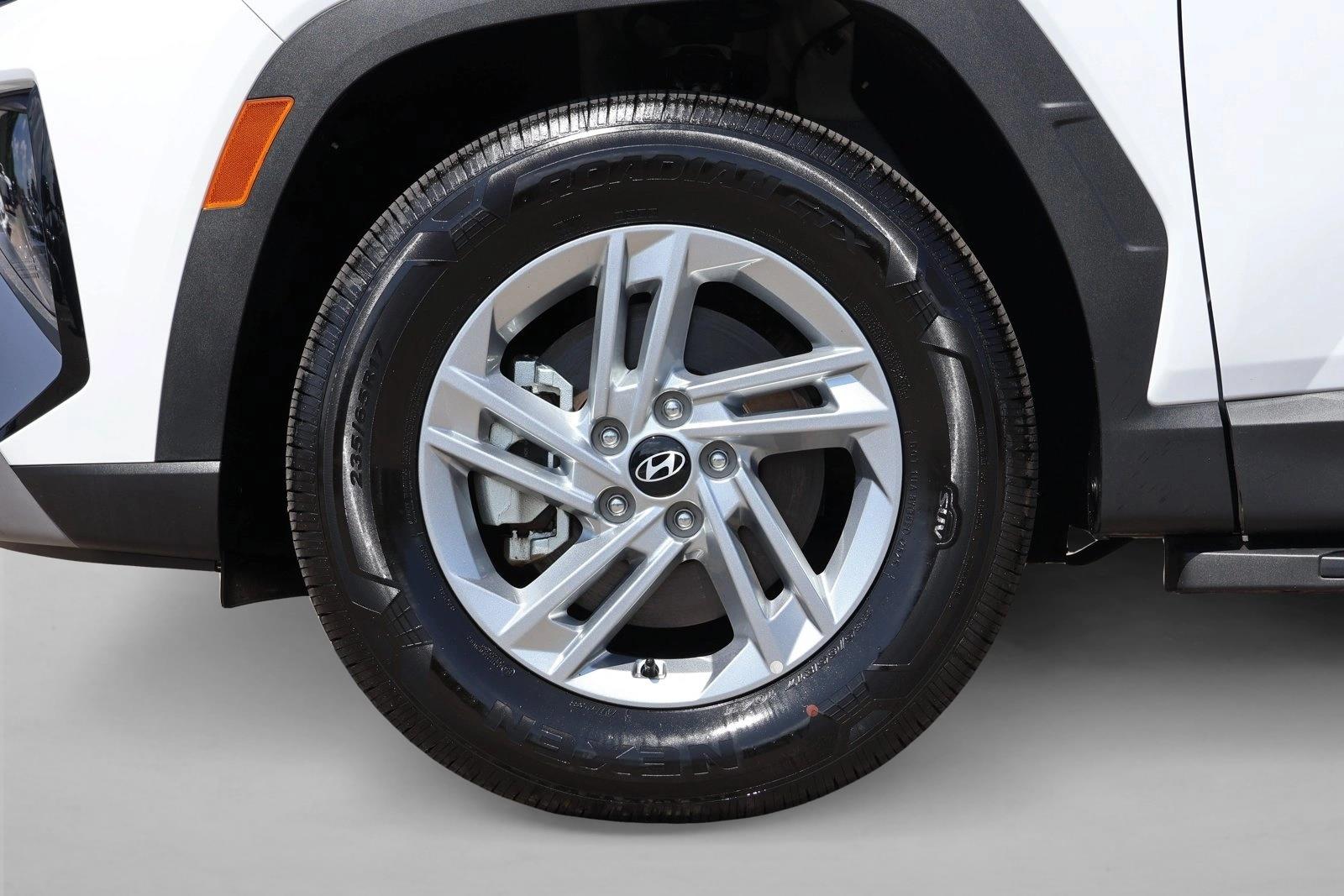 2026 Hyundai Tucson SE - Photo 8