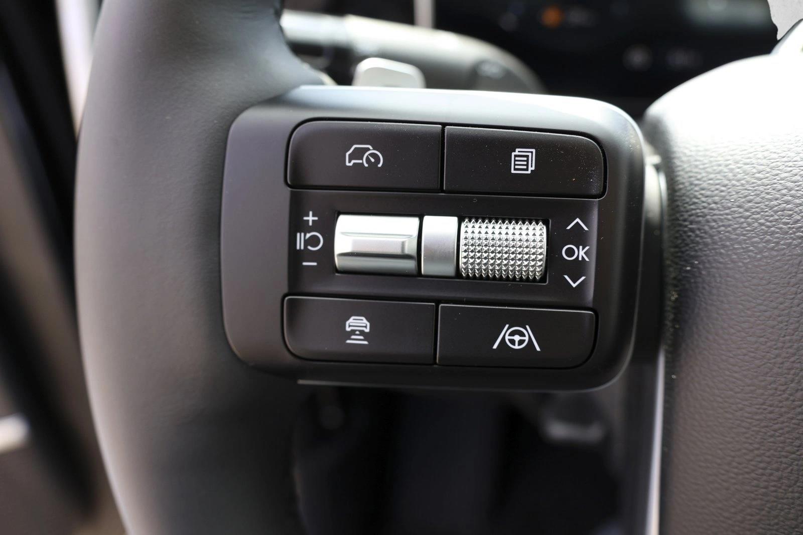 2026 Hyundai Santa Fe Limited - Photo 14