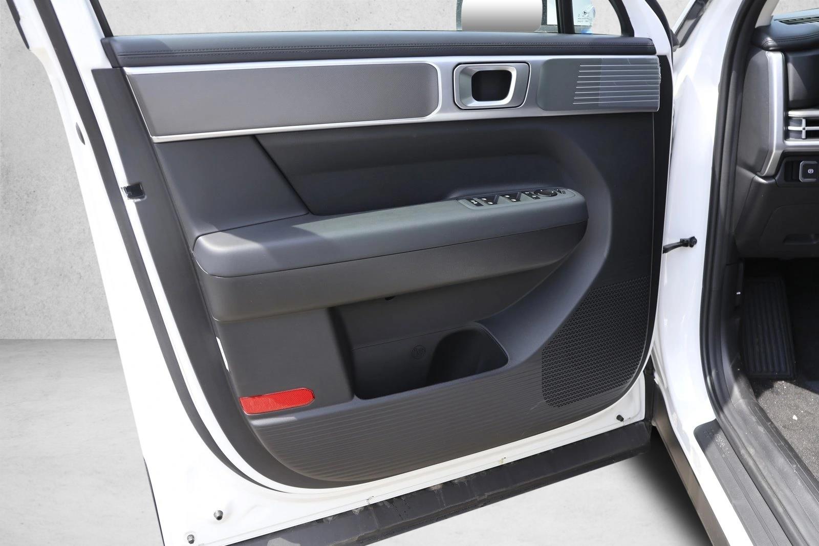 2026 Hyundai Santa Fe SE - Photo 12
