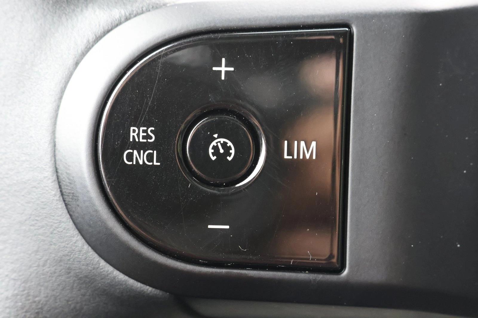 2024 MINI Hardtop 2 Door SE - Photo 14