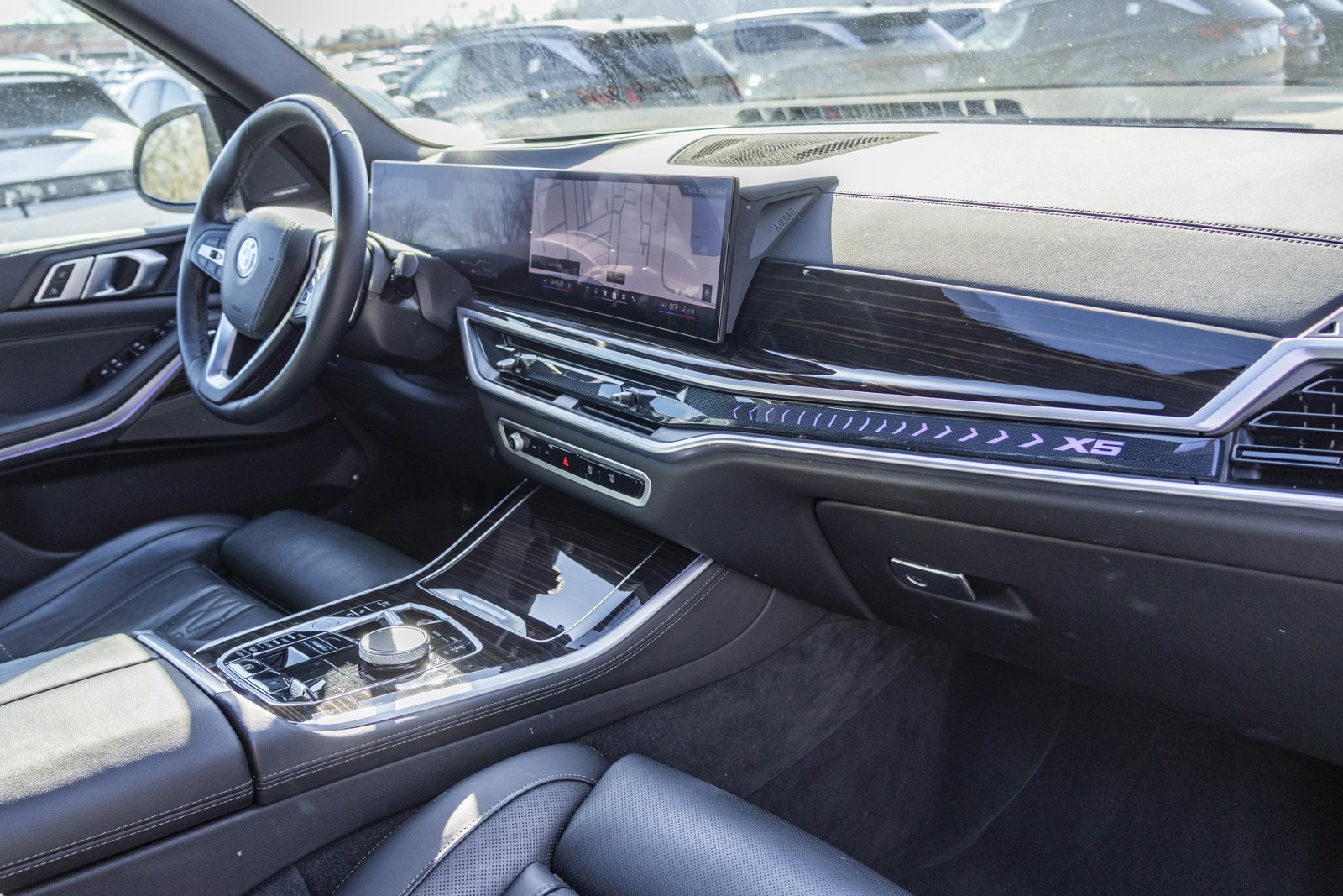 2025 BMW X5 - Image 28