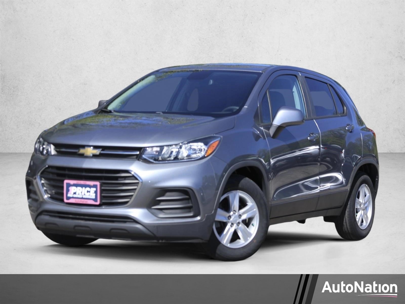 2020 Chevrolet Trax LS's photo