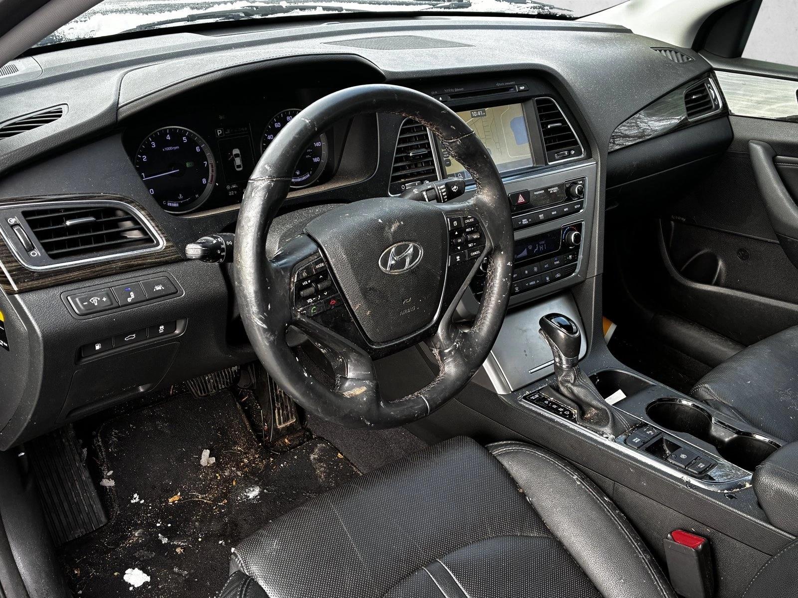 2016 HYUNDAI SONATA - Image 10