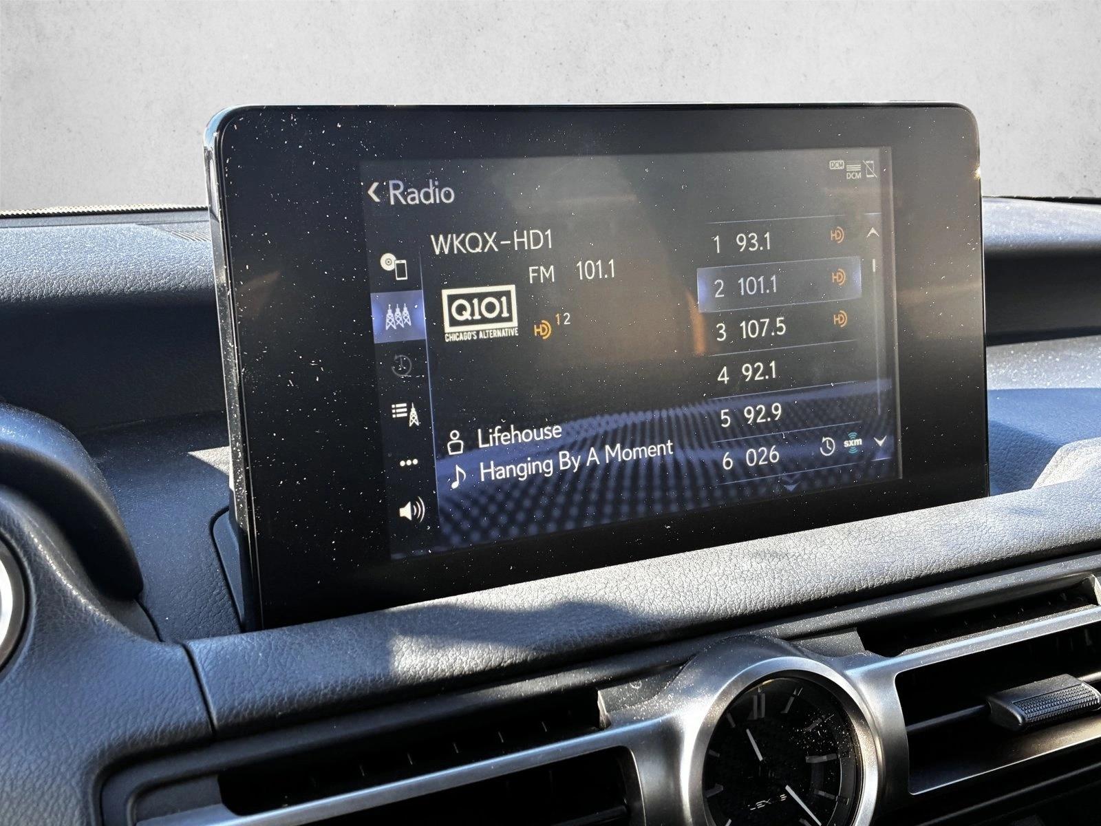 2021 LEXUS IS - Image 14