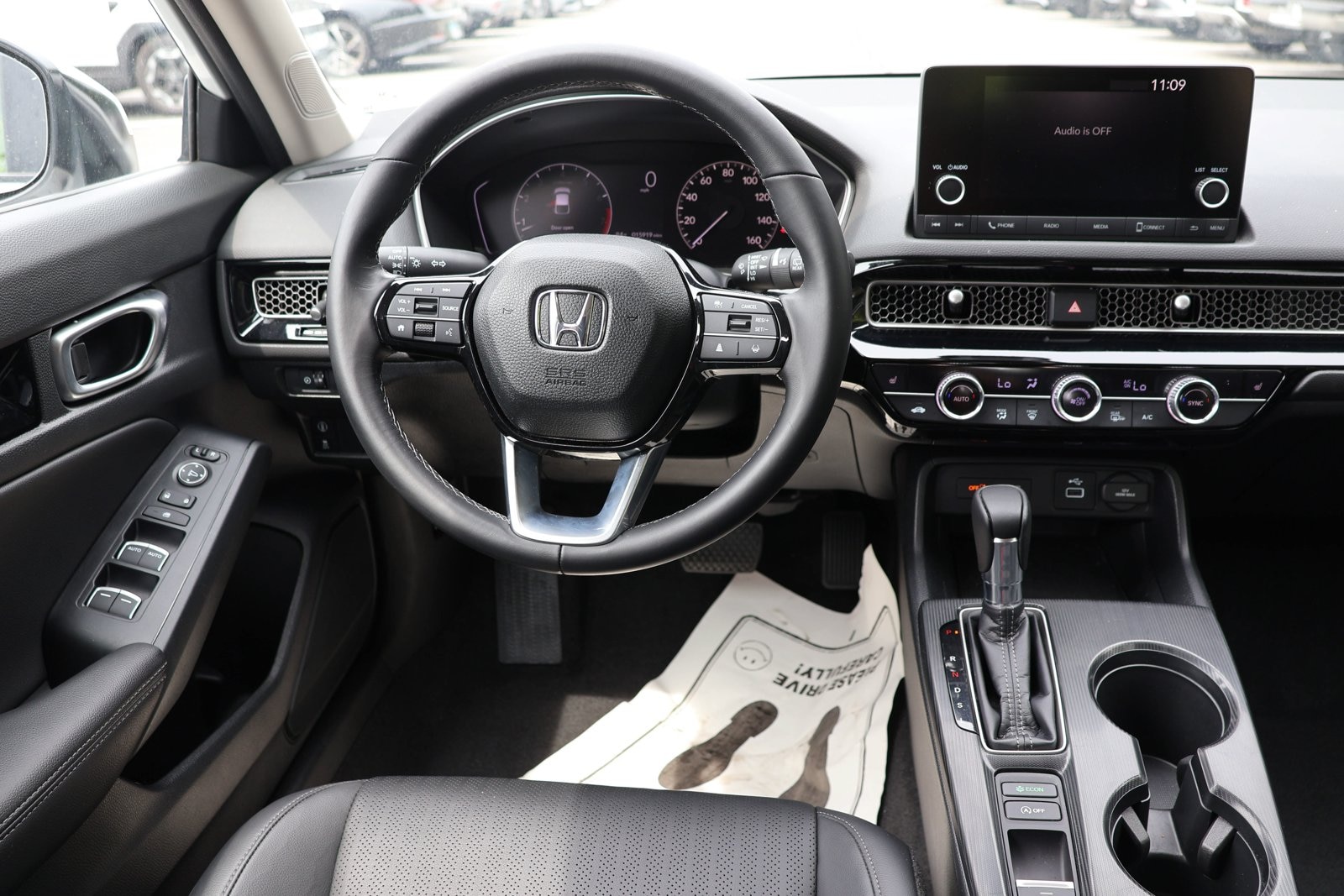 2024 Honda Civic Hatchback EX-L - Photo 22