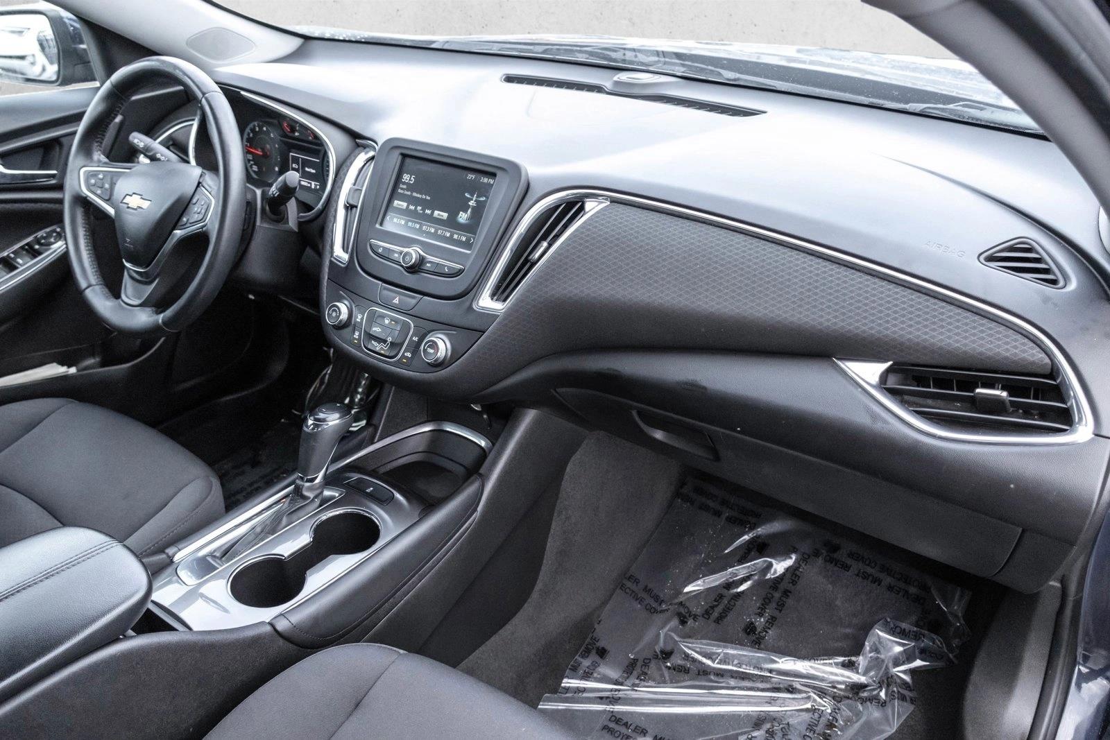 2016 CHEVROLET MALIBU - Image 23