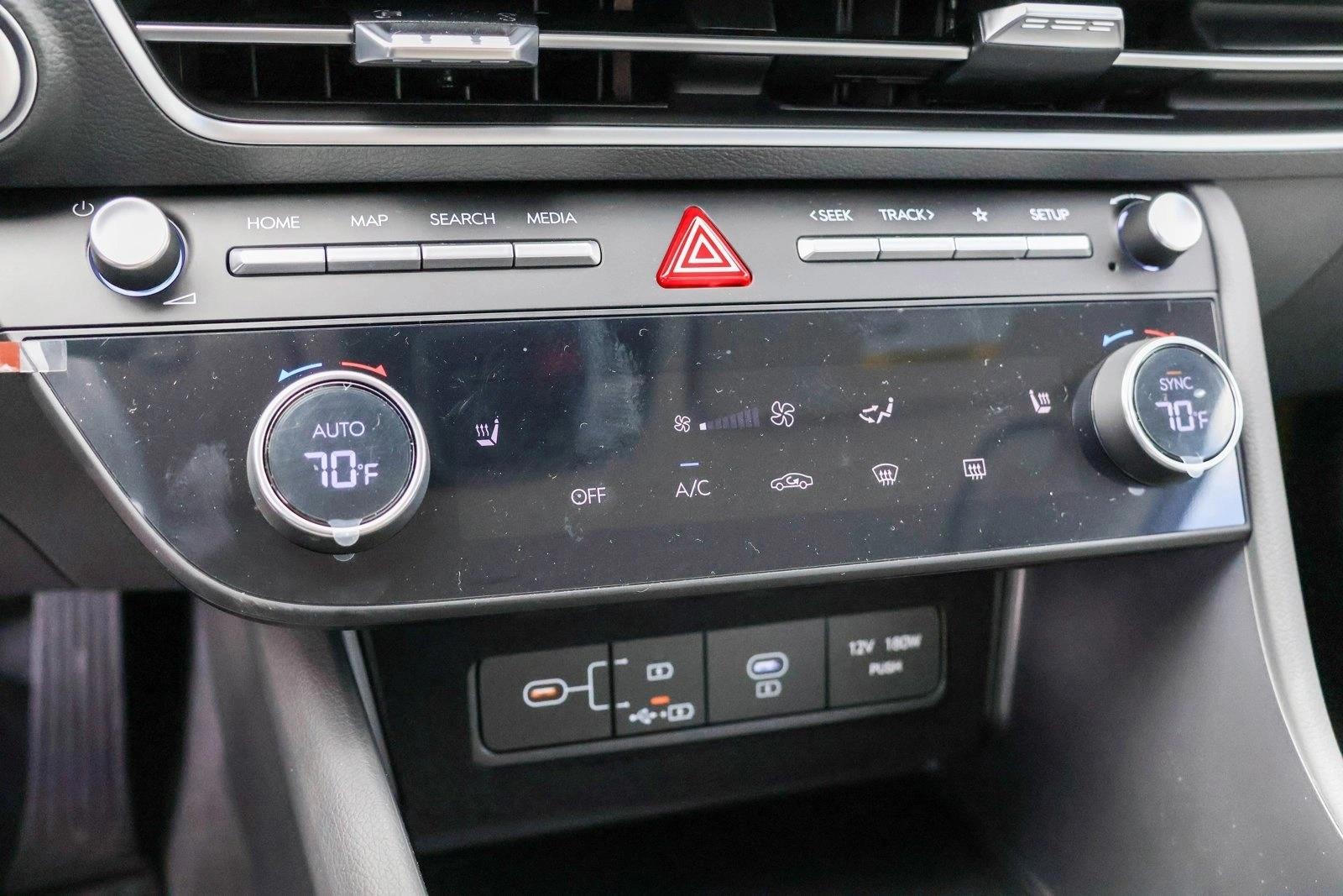 2025 Hyundai Sonata SEL - Photo 18