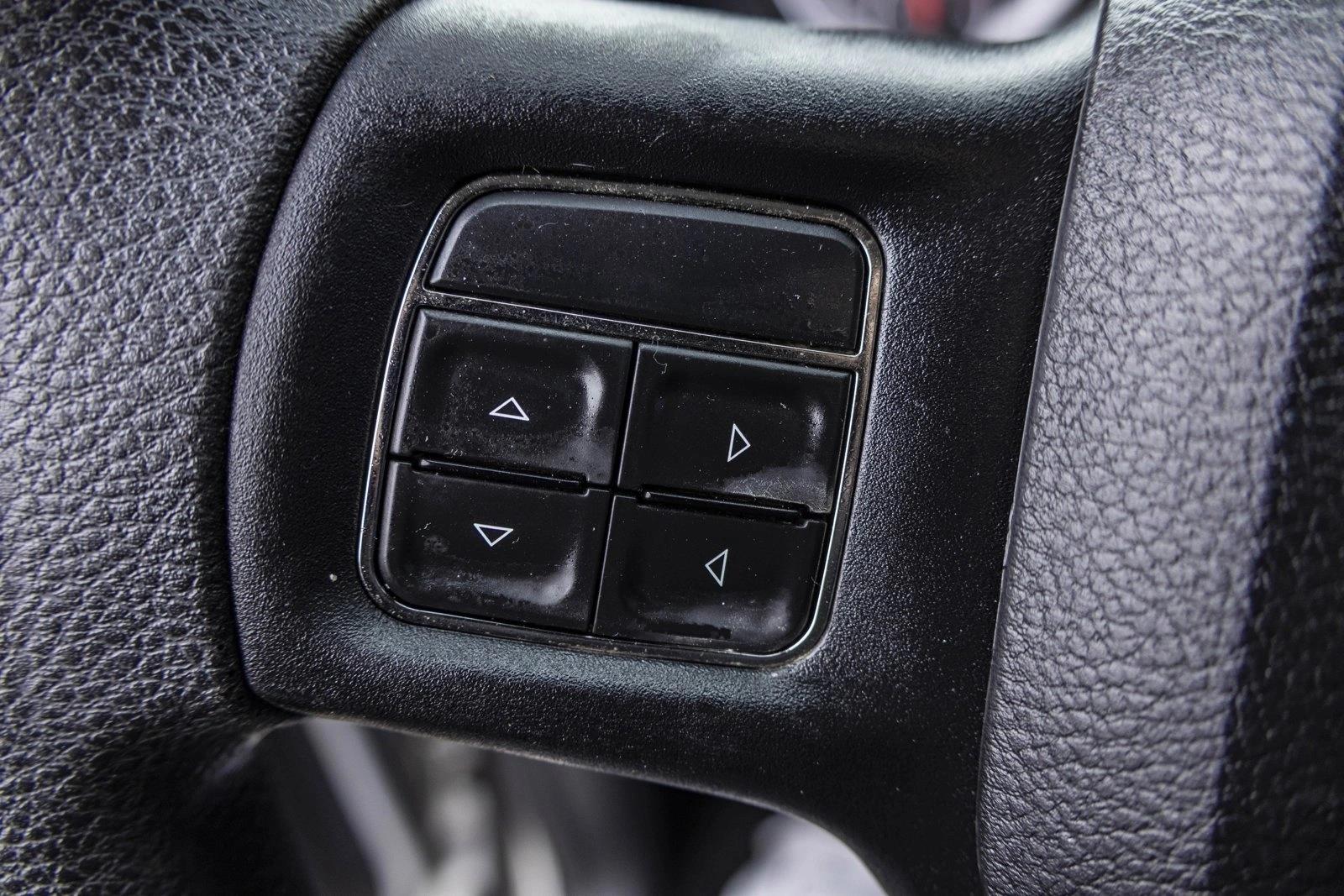 2014 RAM 1500 - Image 14