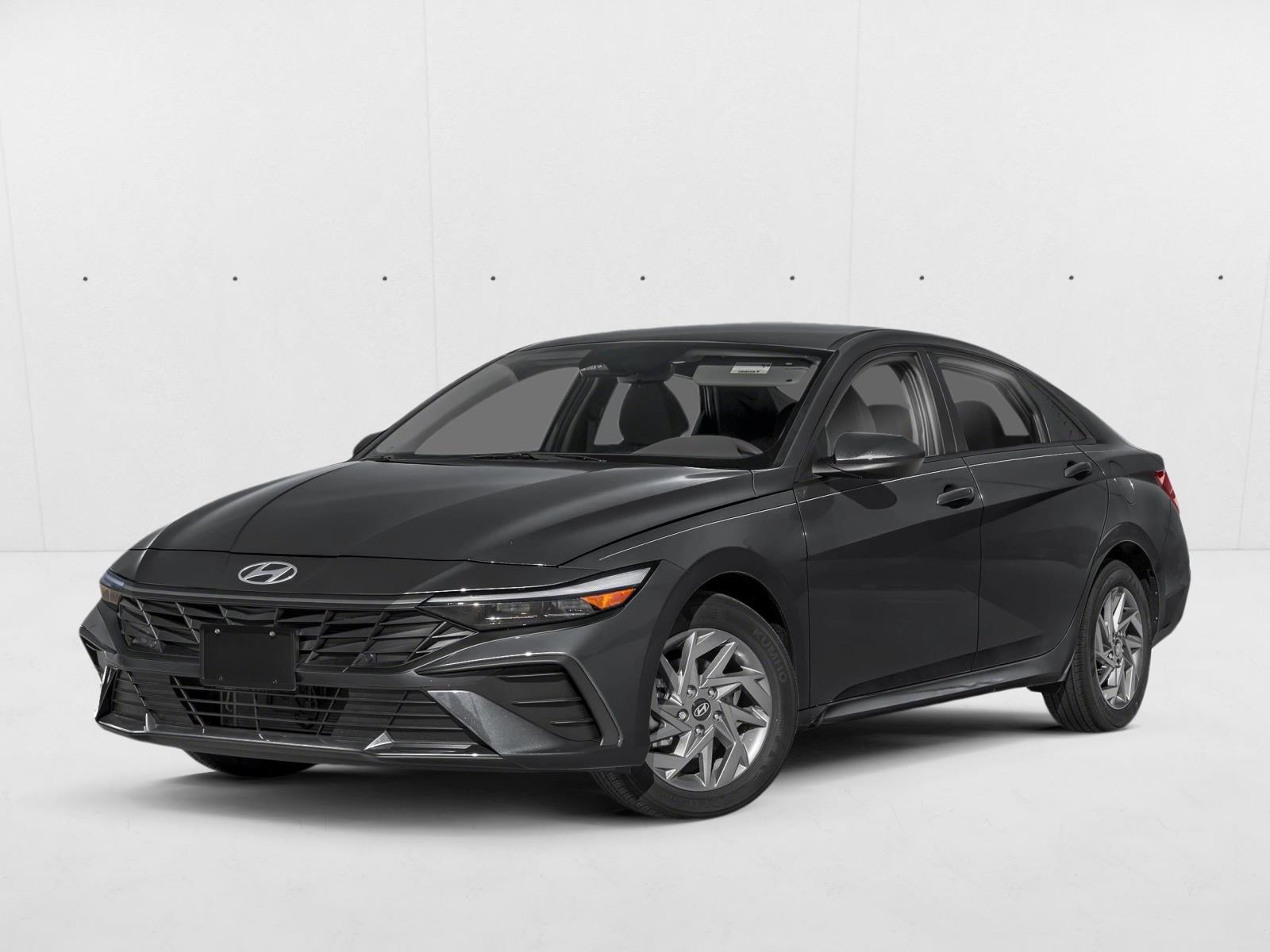 2025 HYUNDAI ELANTRA - Image 1