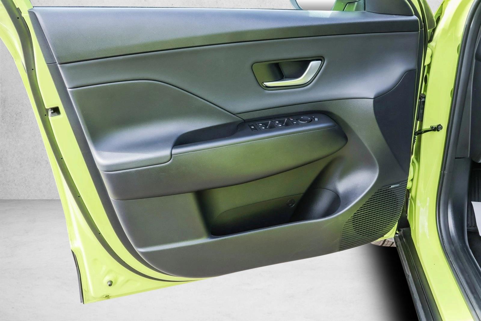 2024 HYUNDAI KONA - Image 12