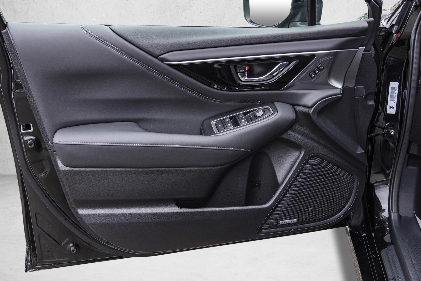 2025 SUBARU LEGACY - Image 12