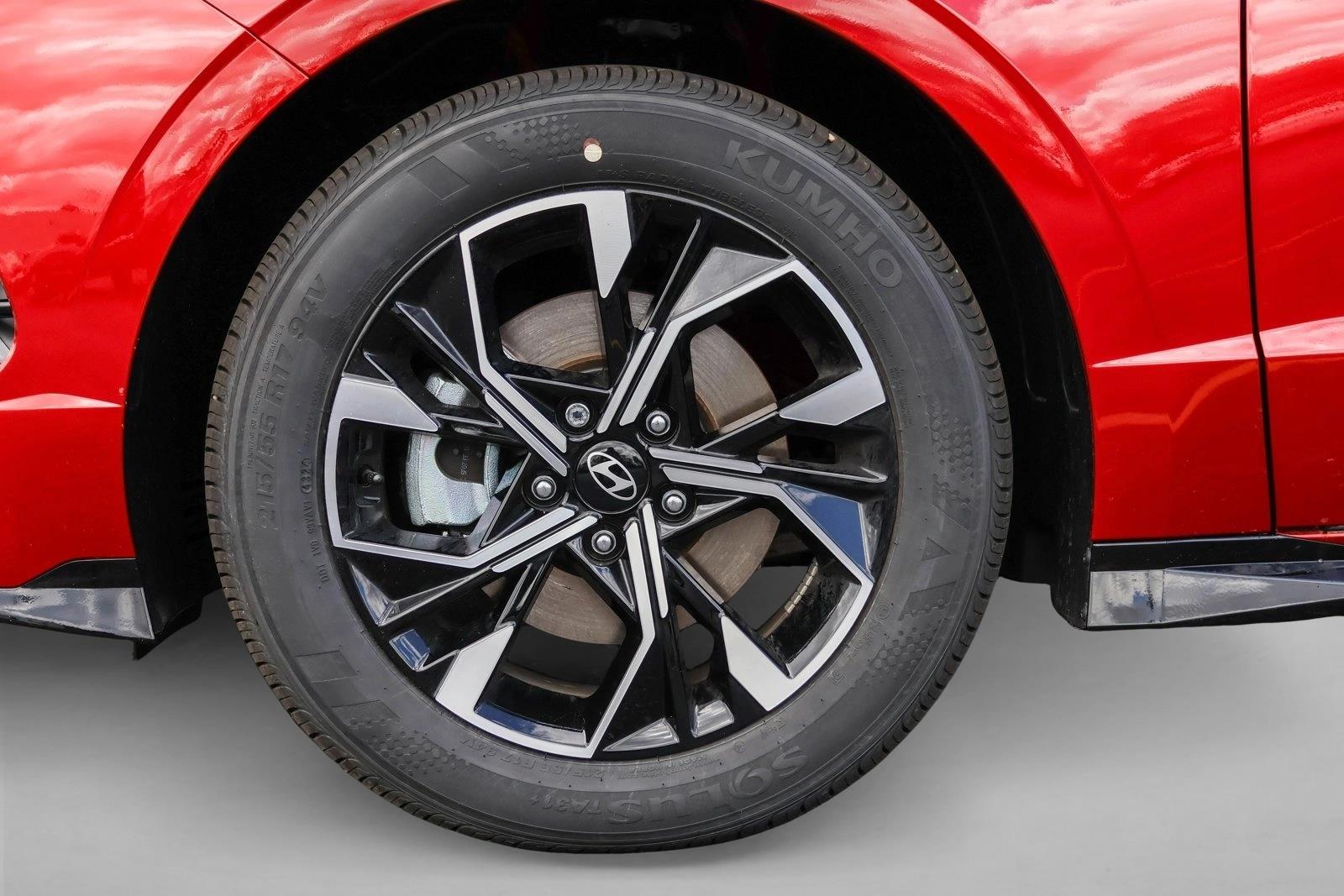 2025 Hyundai Sonata SEL - Photo 9