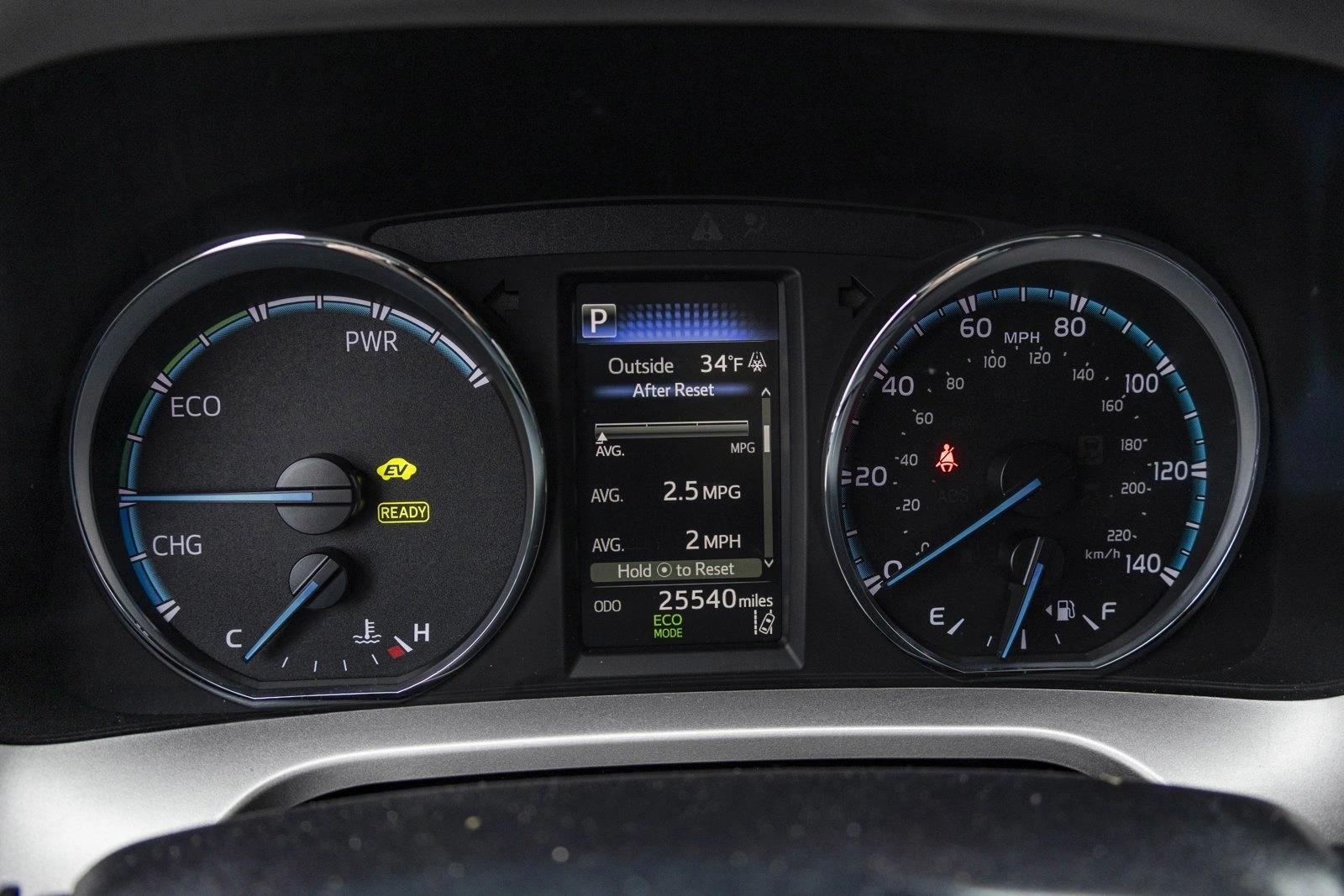 2018 TOYOTA RAV4 - Image 15