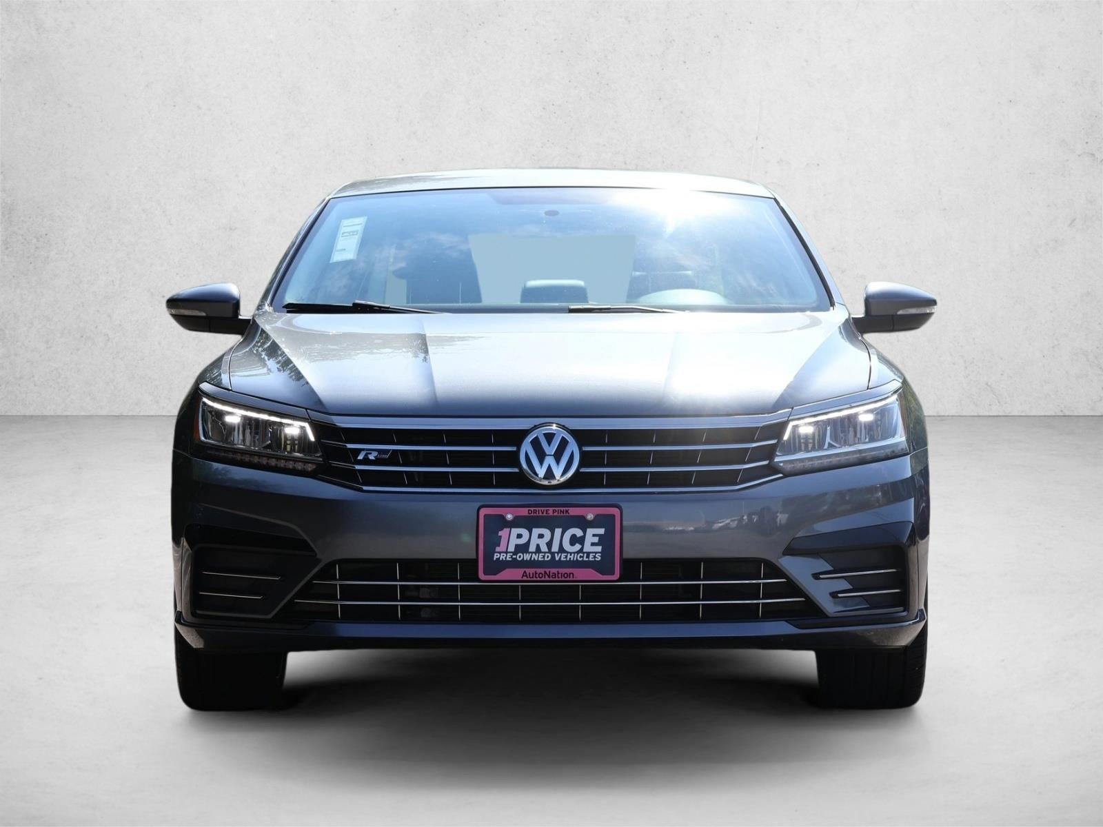 Used 2017 Volkswagen Passat R-Line with VIN 1VWDT7A39HC082988 for sale in Des Plaines, IL