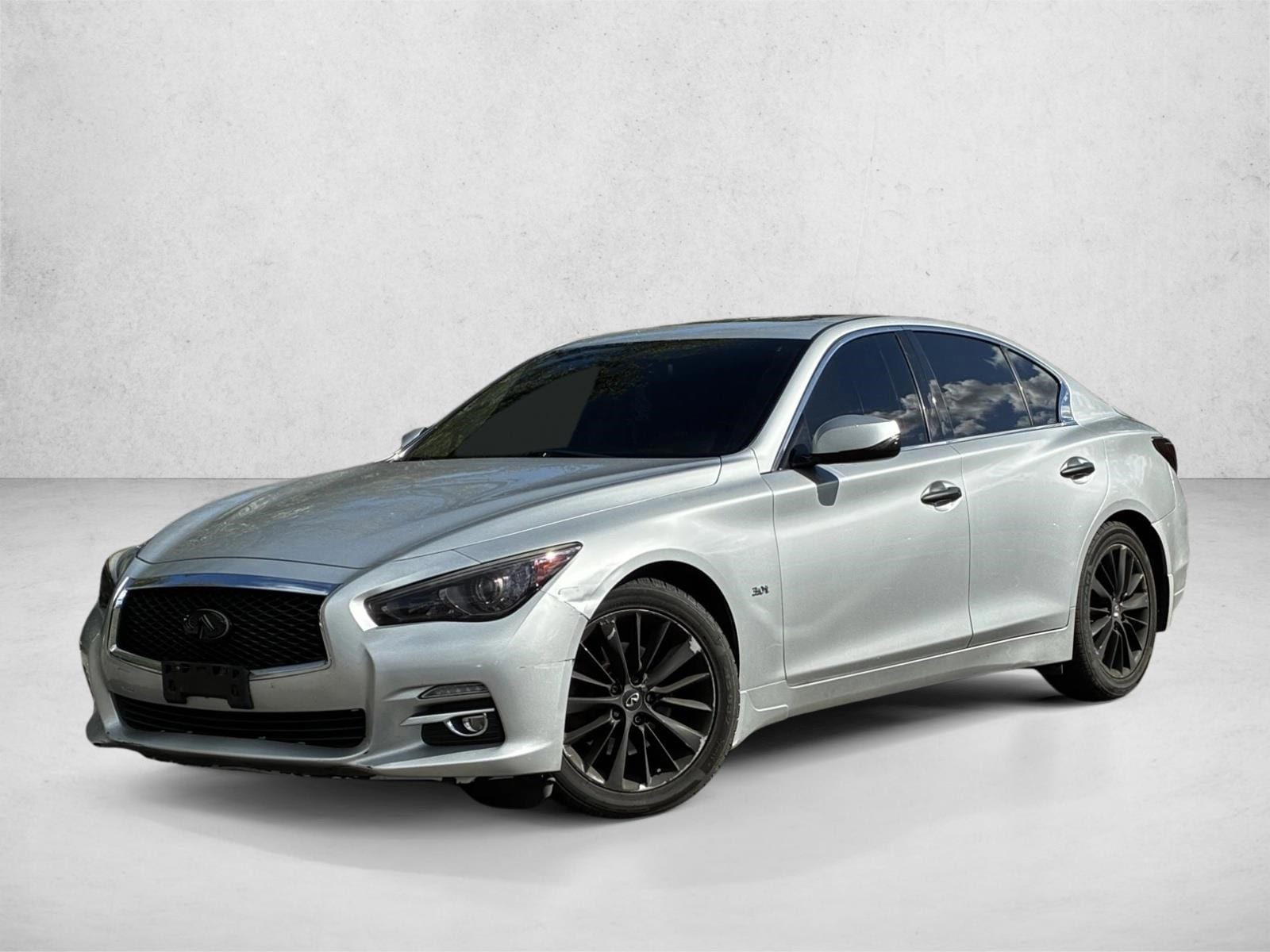 2017 INFINITI Q50 Premium