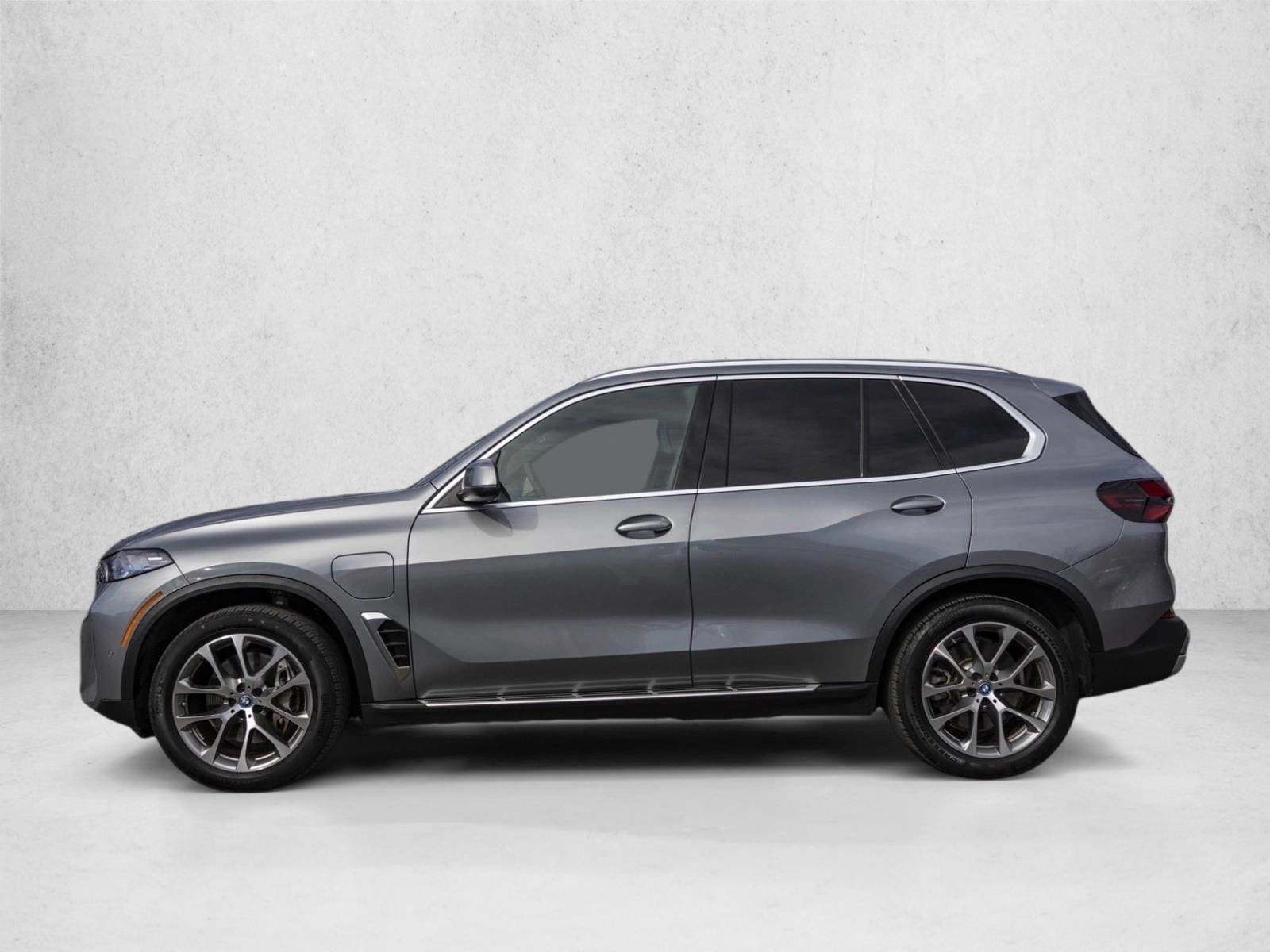 2025 BMW X5 - Image 8