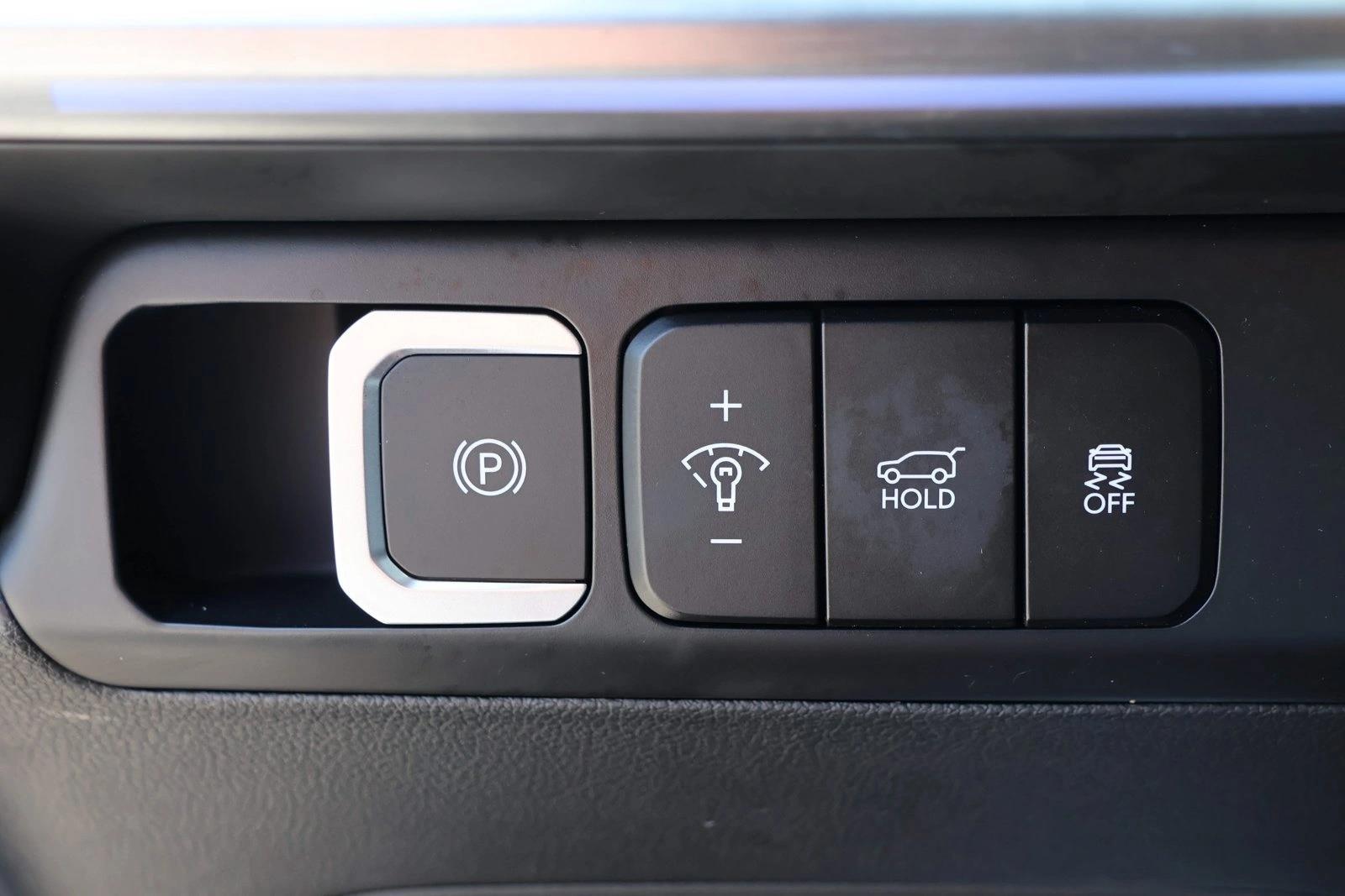 2026 Hyundai Santa Fe Limited - Photo 13