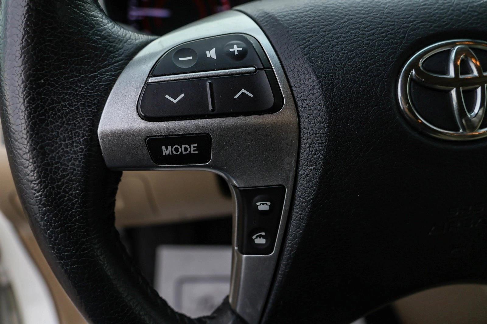 2013 TOYOTA HIGHLANDER - Image 14