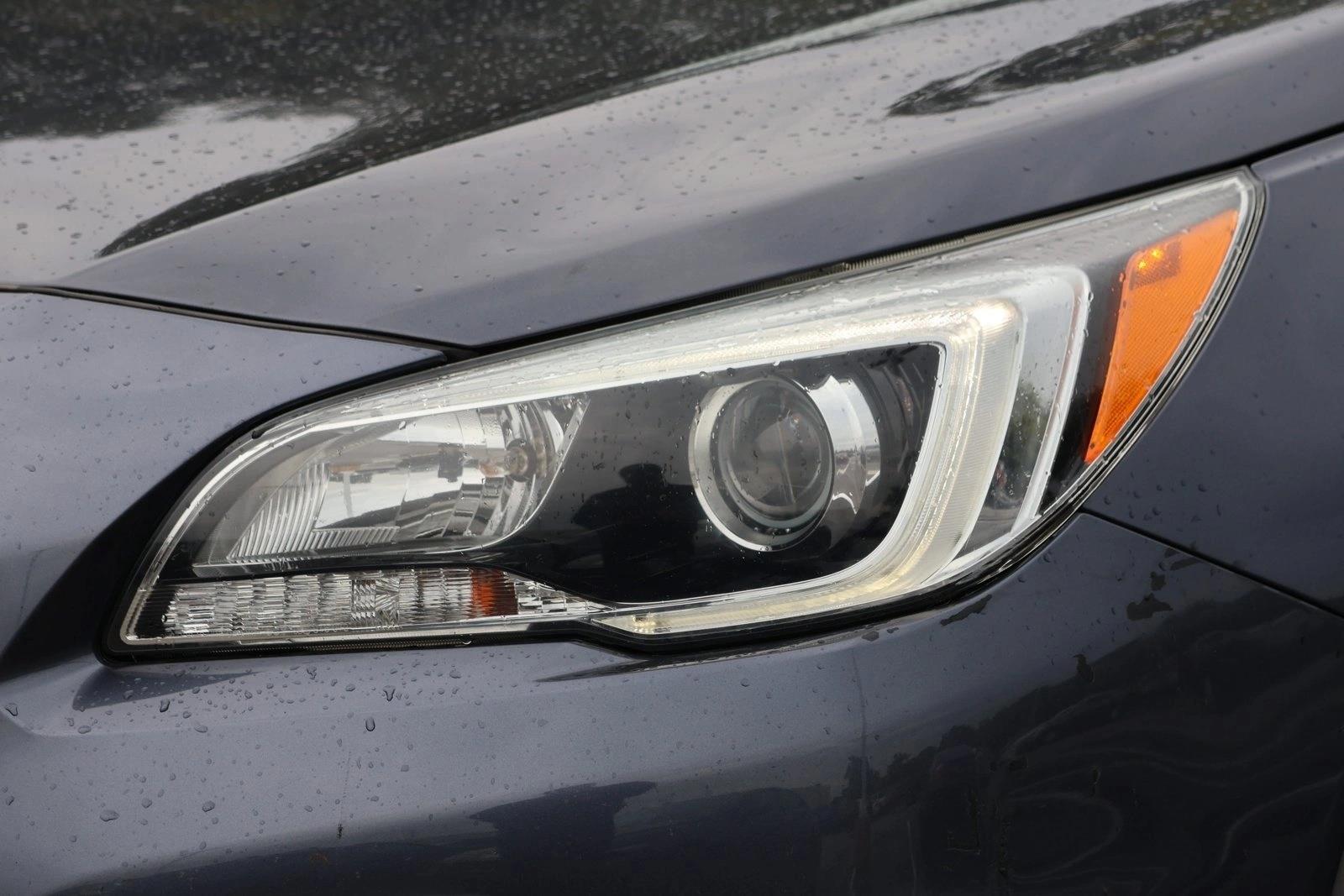 2015 Subaru Outback Limited - Photo 10
