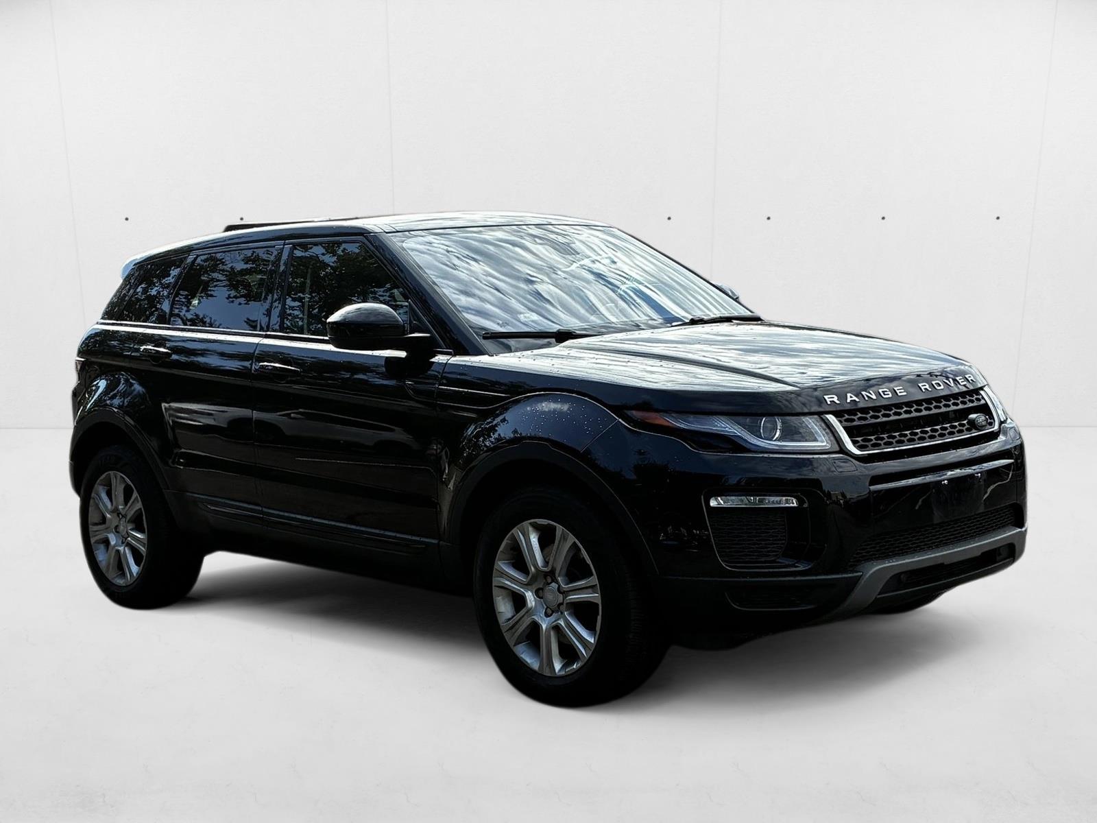 2019 Land Rover Range Rover Evoque SE photo 2