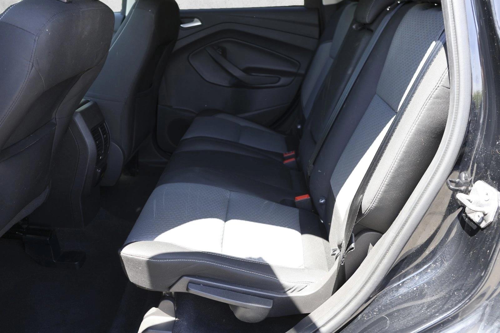 2017 Ford Escape SE - Photo 22