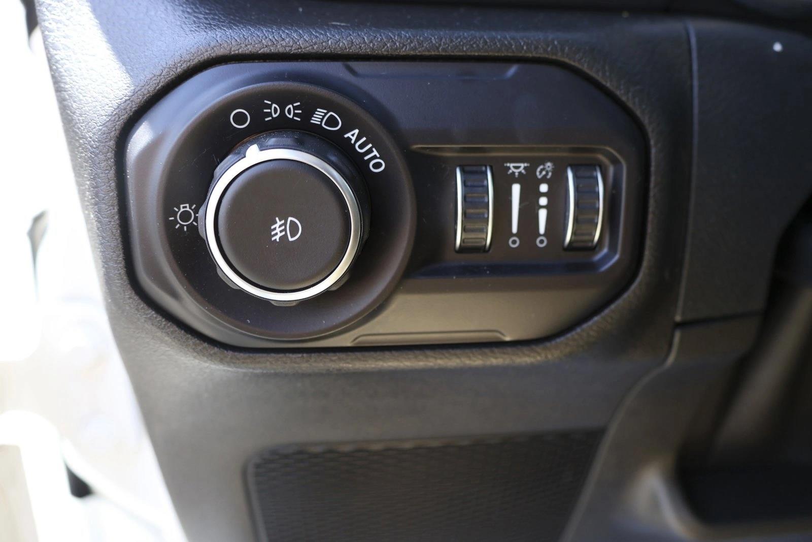 2018 Jeep All-New Wrangler Unlimited Sahara - Photo 13