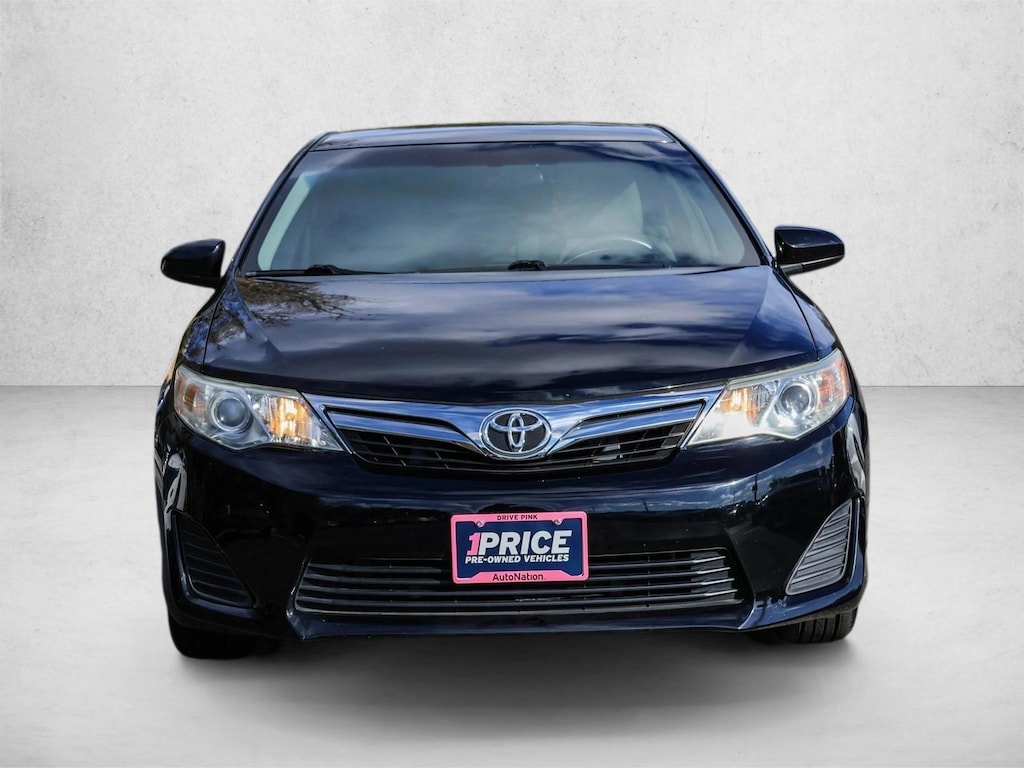 Used 2013 Toyota Camry LE 4dr Car