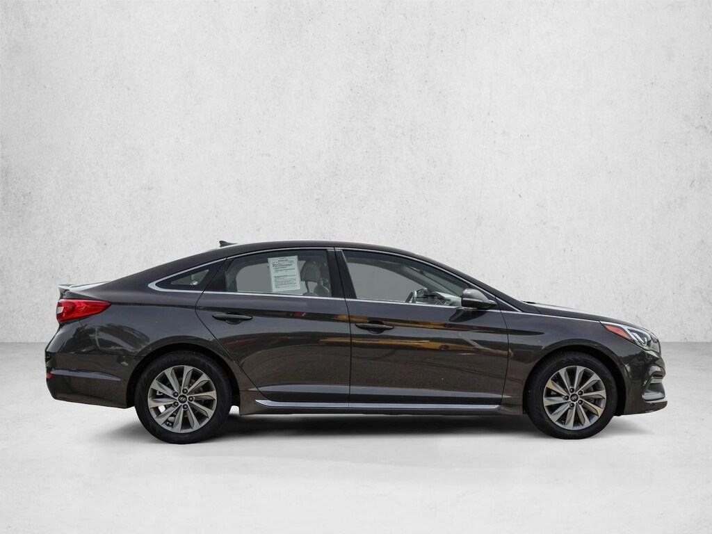 Used 2021 Hyundai Elantra SEL 4dr Car