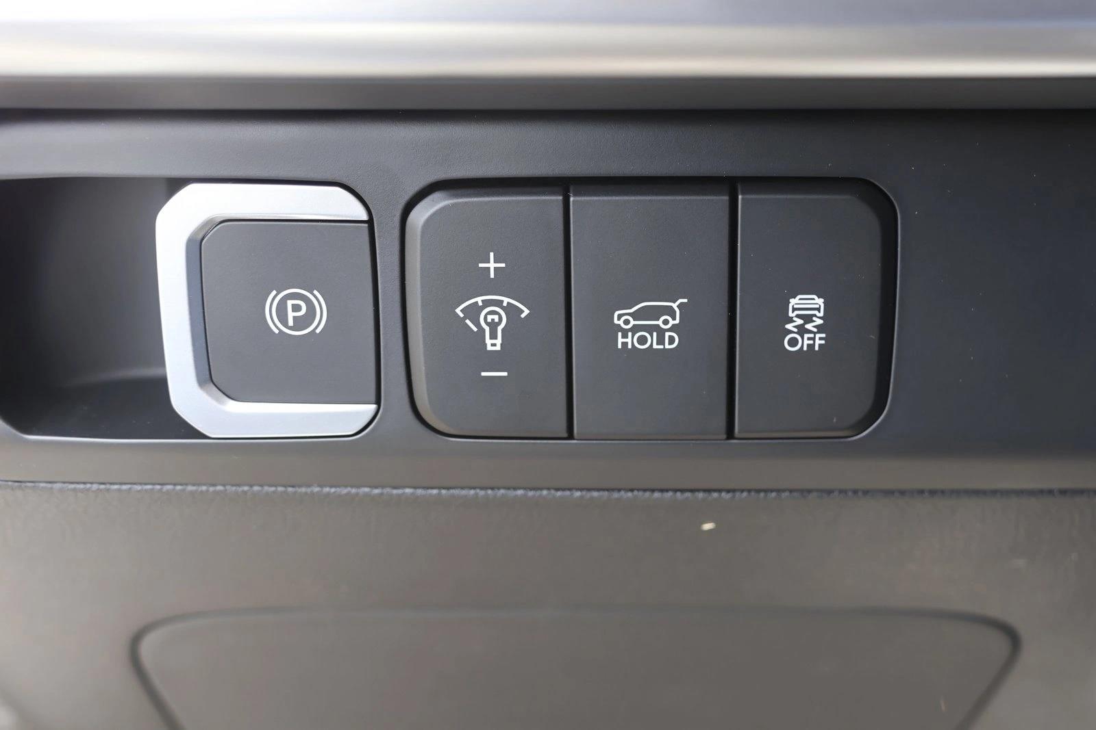 2026 Hyundai Santa Fe SE - Photo 13