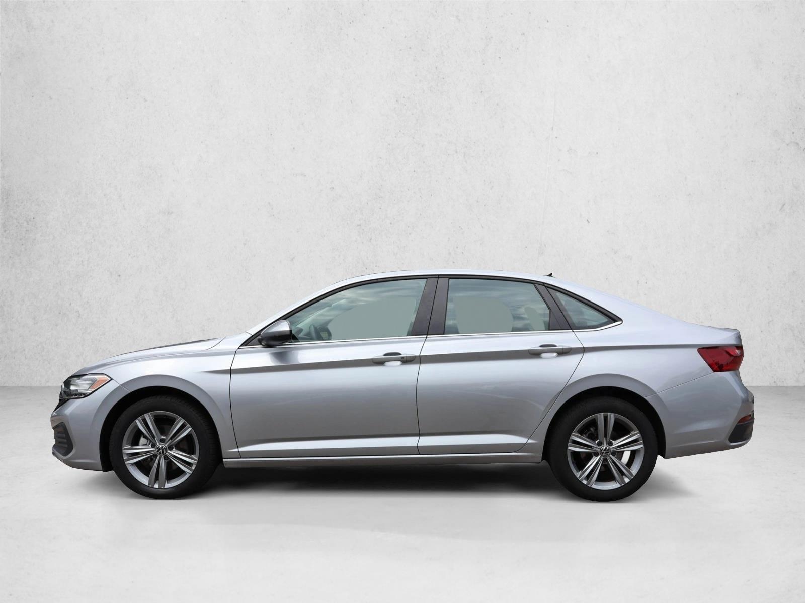 2024 Volkswagen Jetta SE - Photo 8