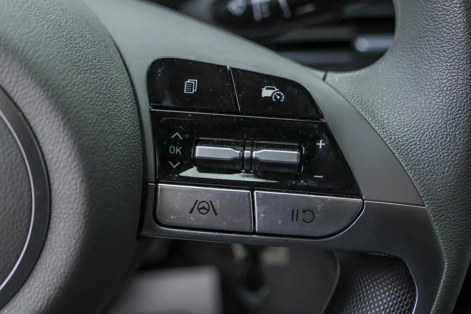 2025 HYUNDAI ELANTRA - Image 16