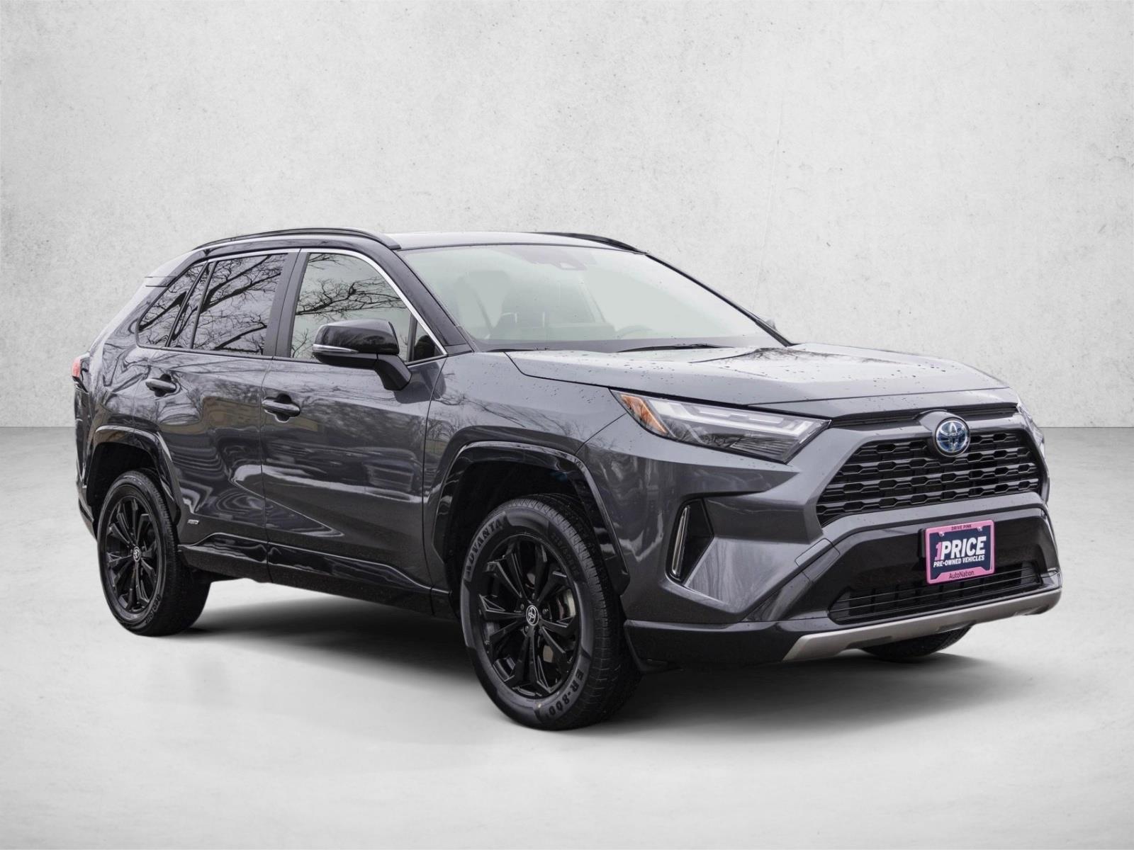 2023 TOYOTA RAV4 - Image 3