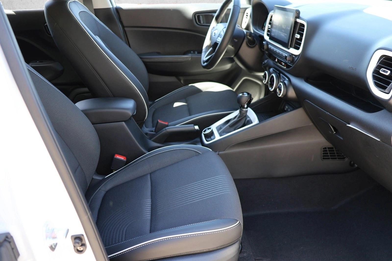 2026 Hyundai Venue SEL - Photo 28