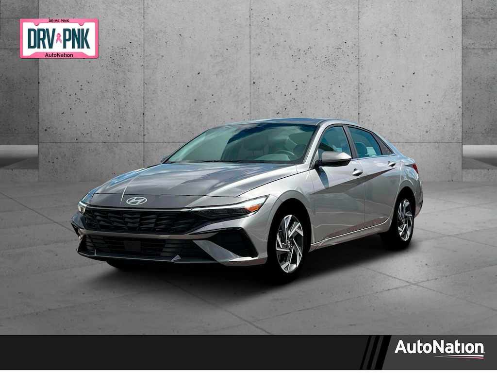 New 2025 Hyundai Elantra SEL Convenience Sedan