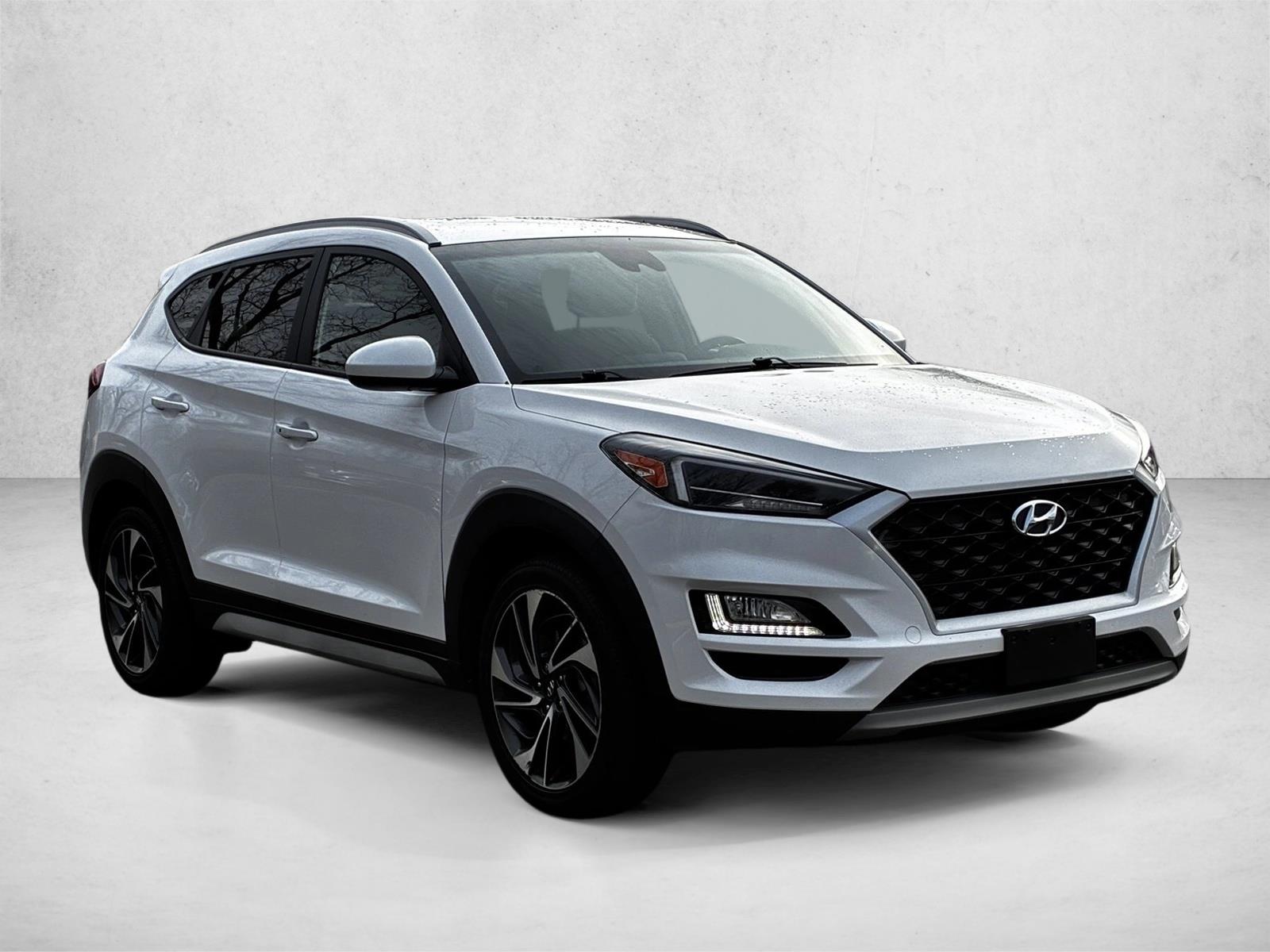 2020 Hyundai Tucson Sport photo 3