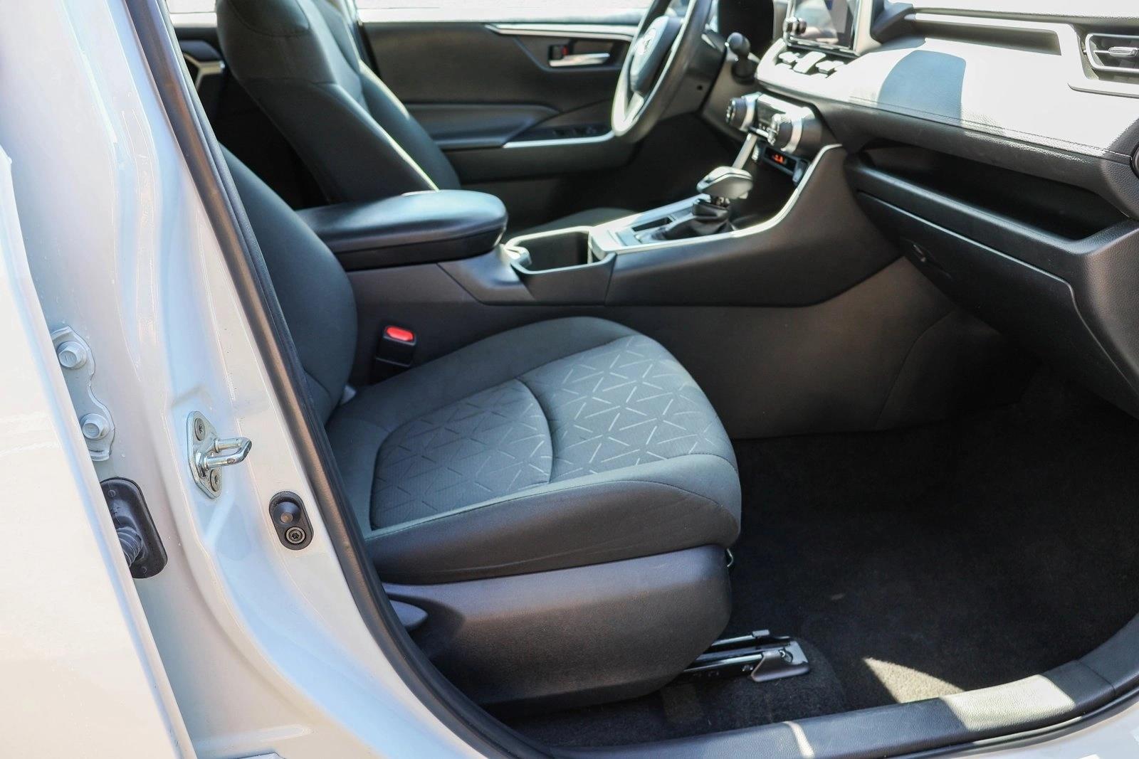 2023 TOYOTA RAV4 - Image 29