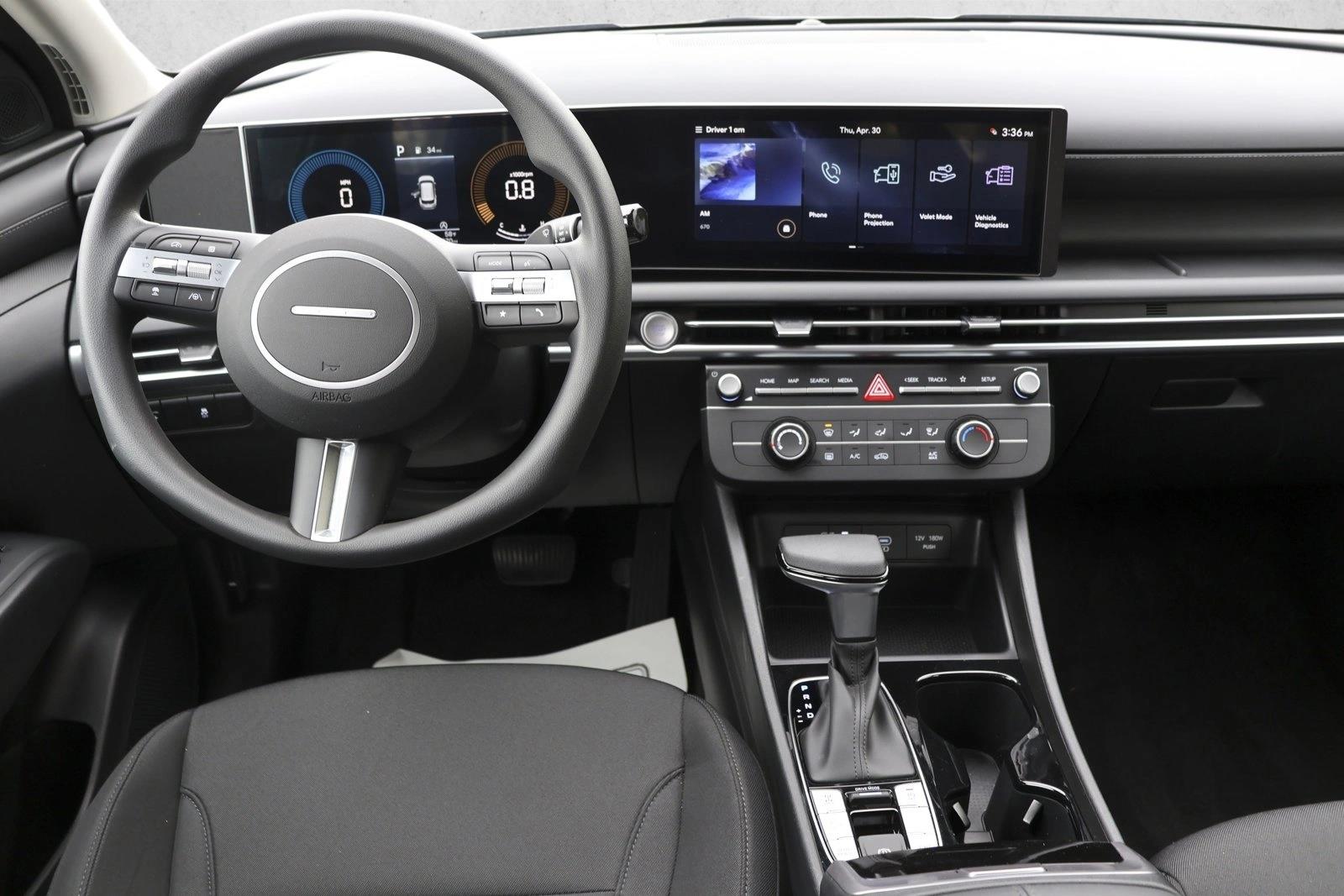 2026 Hyundai Tucson SE - Photo 23