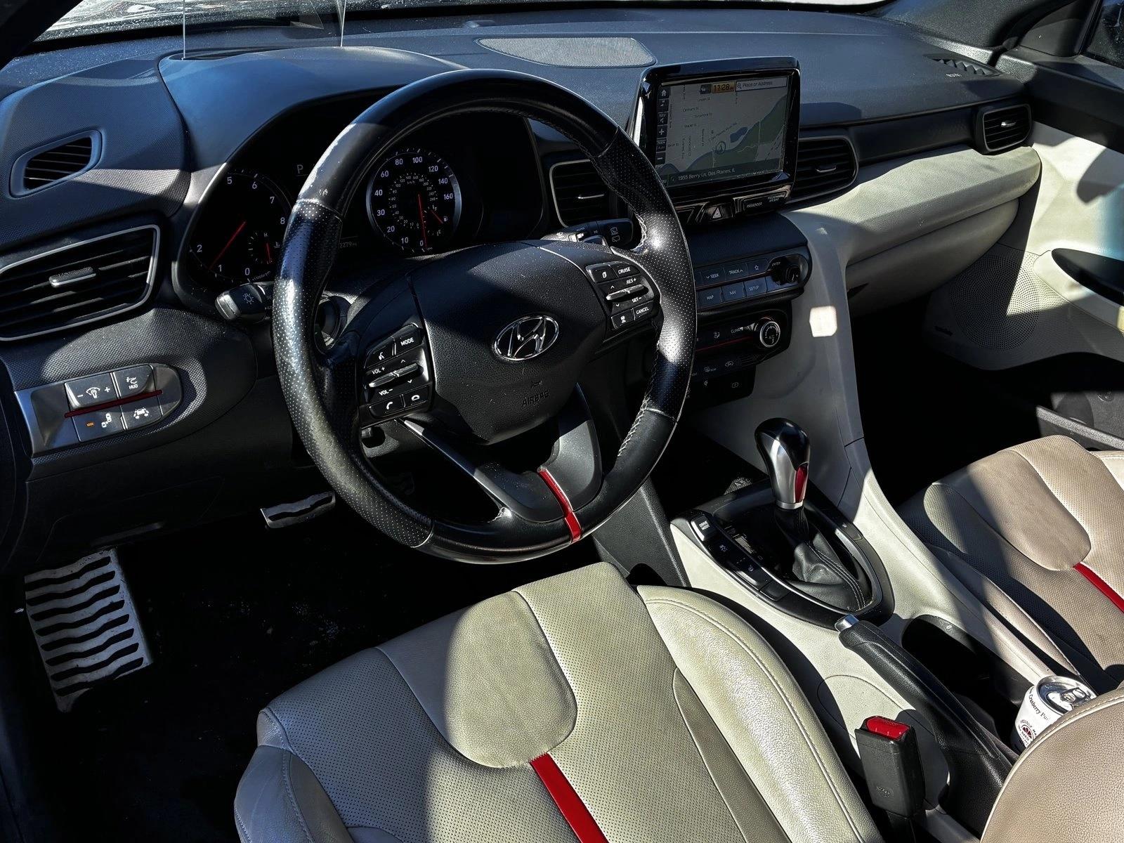 2019 HYUNDAI VELOSTER - Image 10