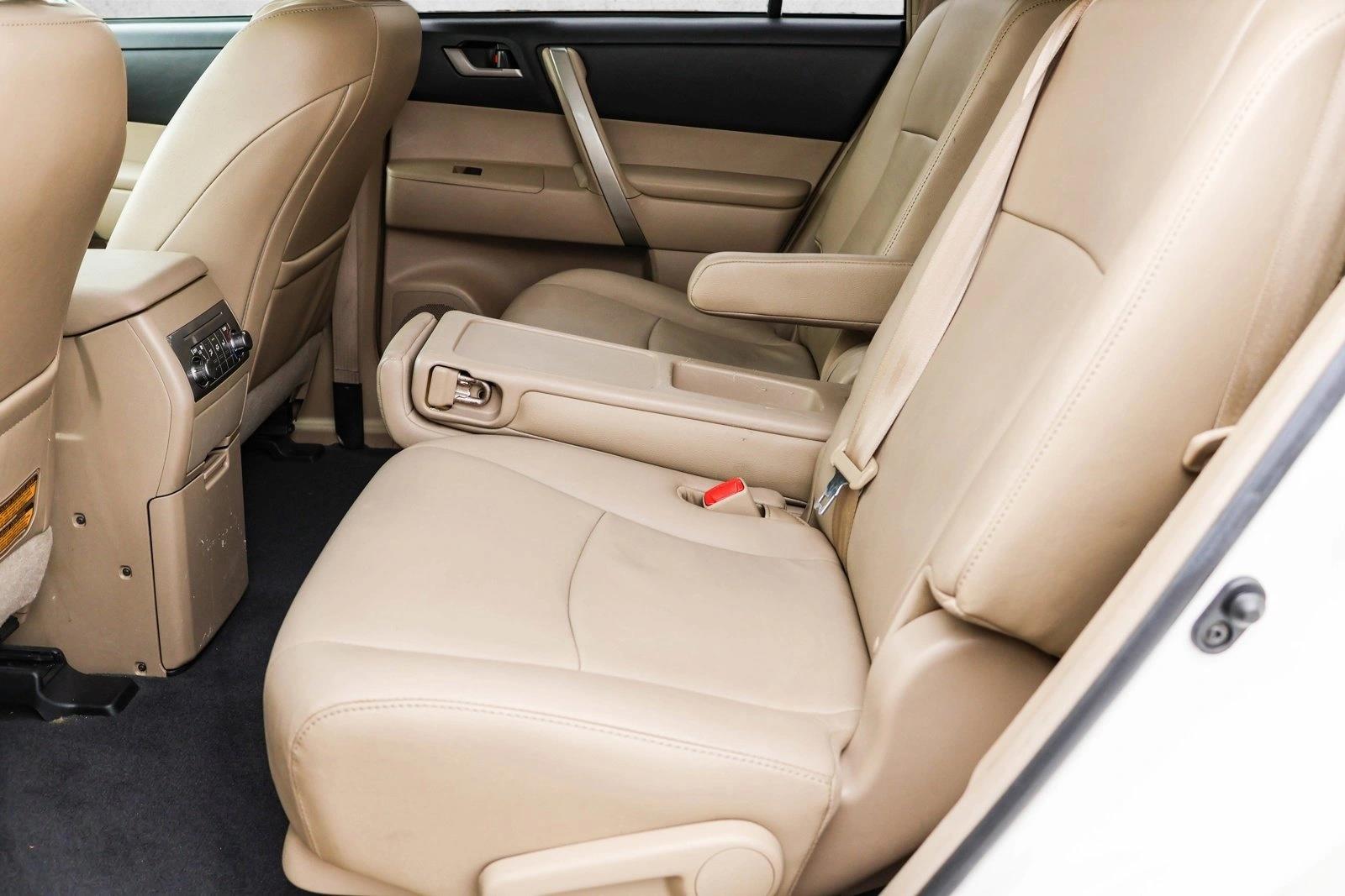 2013 TOYOTA HIGHLANDER - Image 25