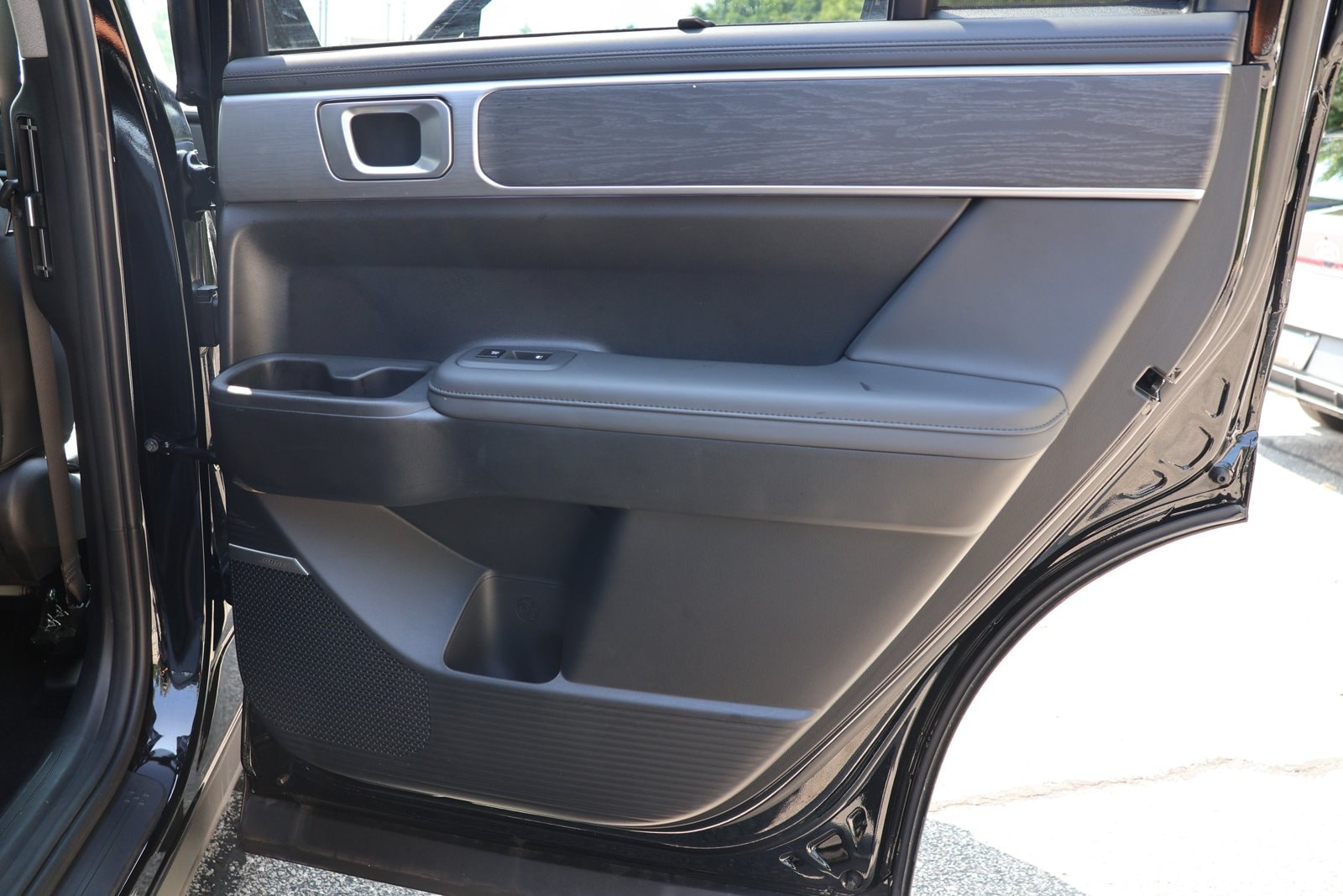 2026 Hyundai Santa Fe Limited - Photo 27