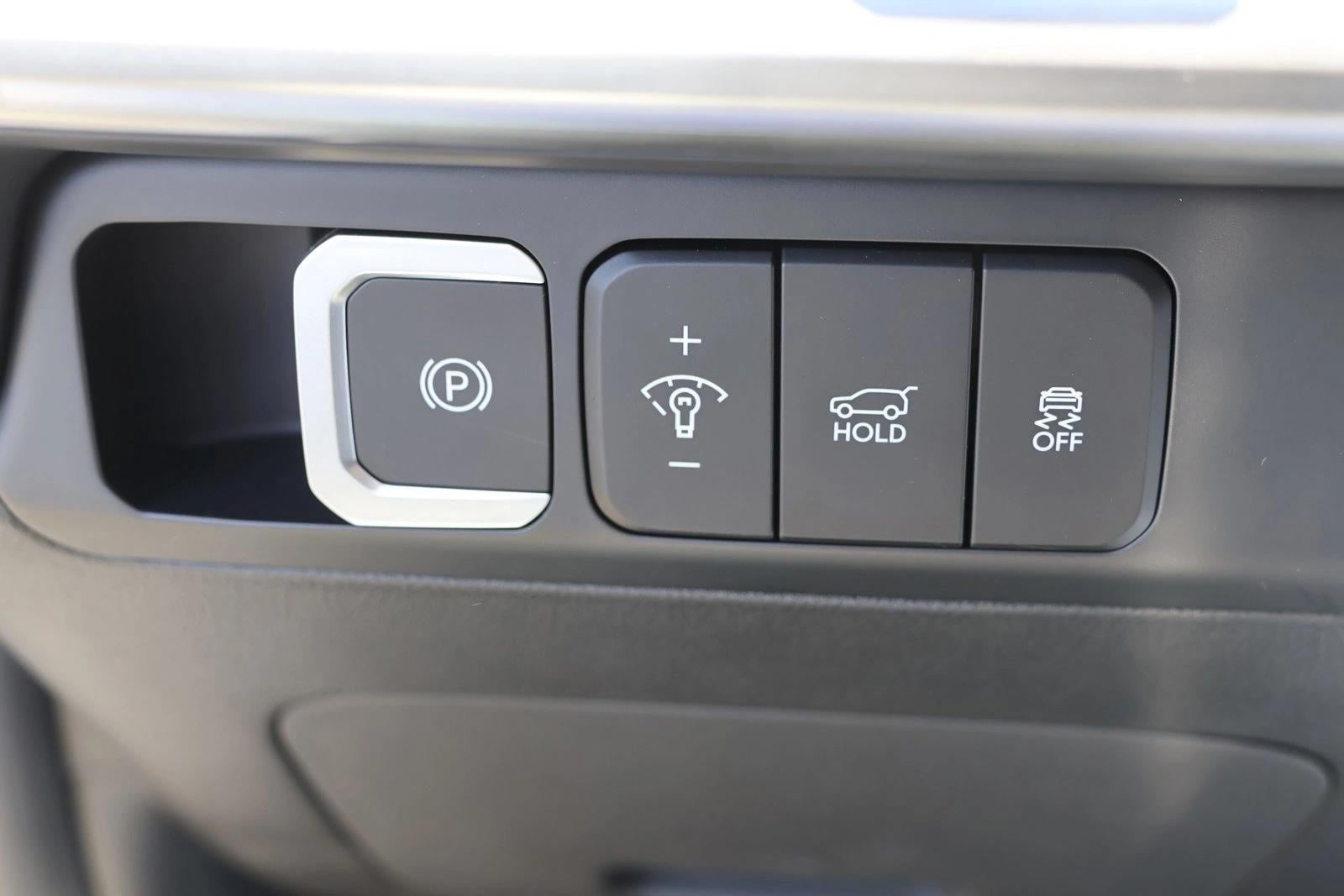 2026 Hyundai Santa Fe Limited - Photo 13
