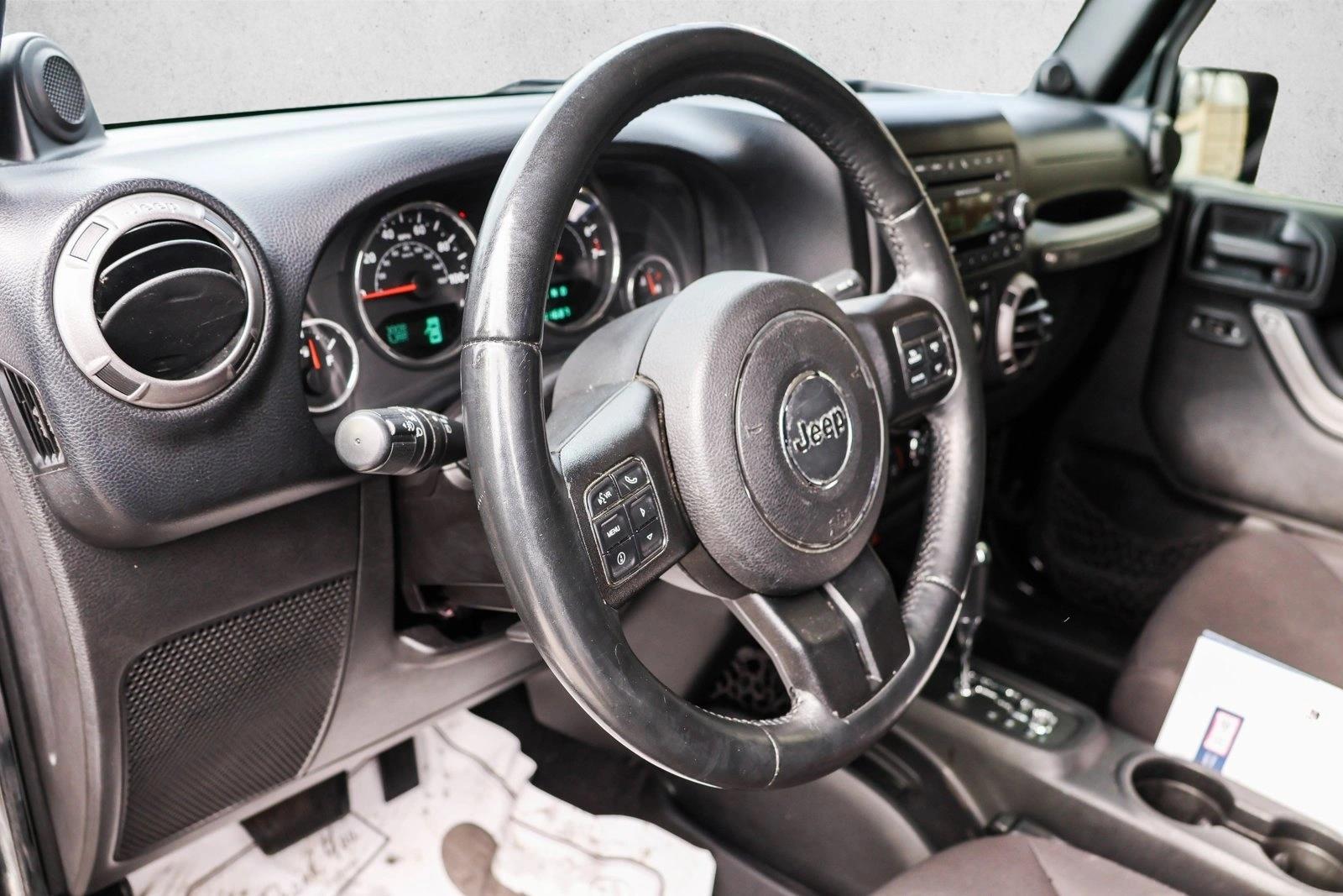 2013 JEEP WRANGLER - Image 10