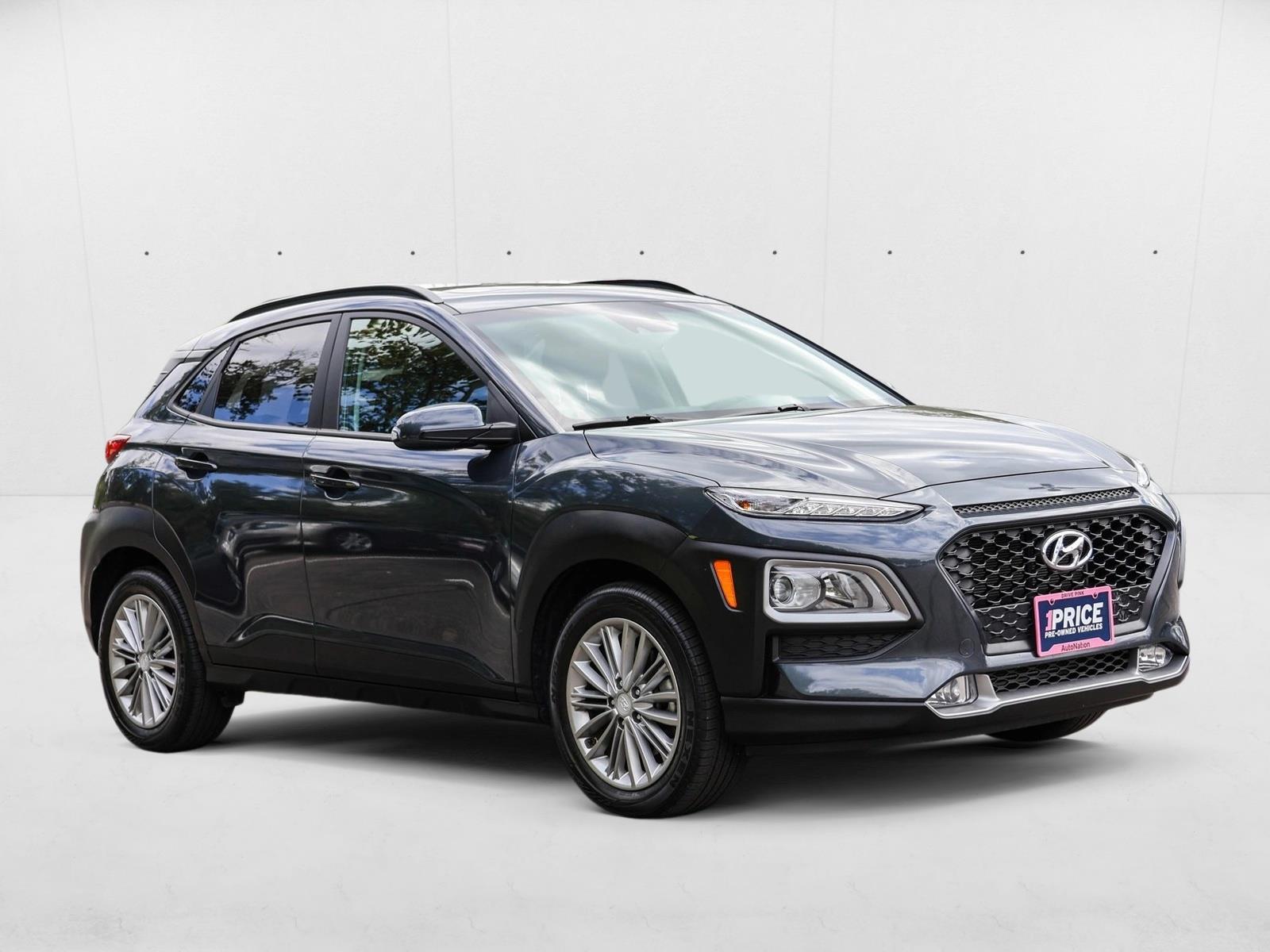 2020 Hyundai Kona SEL Plus photo 2