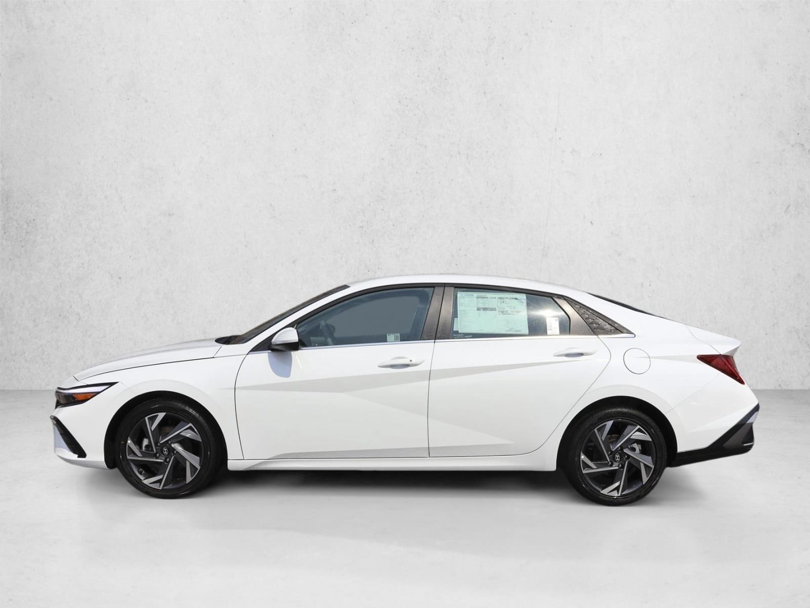 2025 Hyundai Elantra SEL - Photo 8