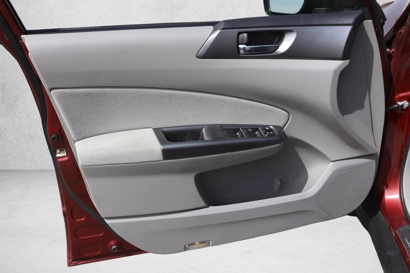 2013 Subaru Forester XT Touring - Photo 12
