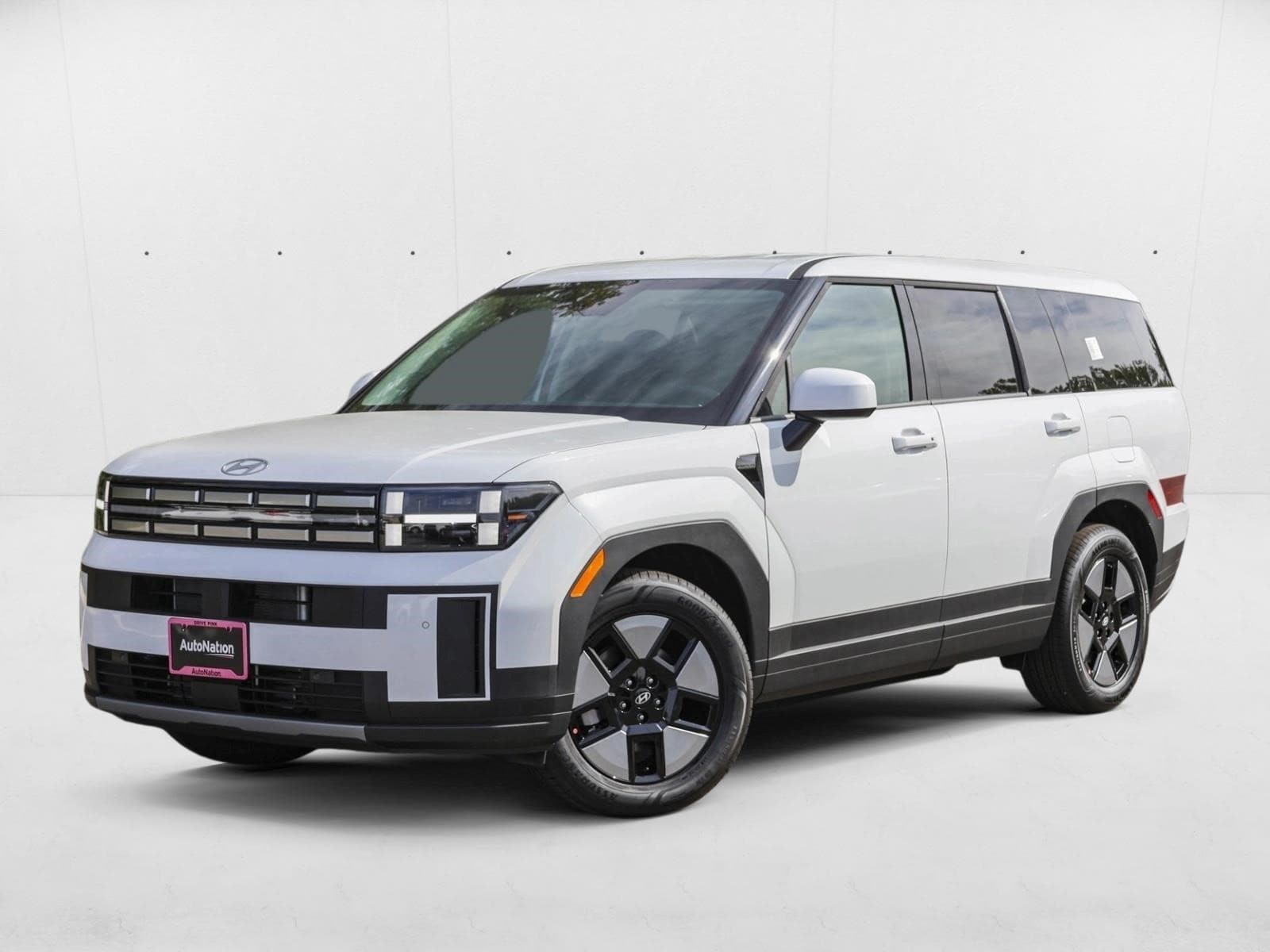 2026 Hyundai Santa Fe SE's photo