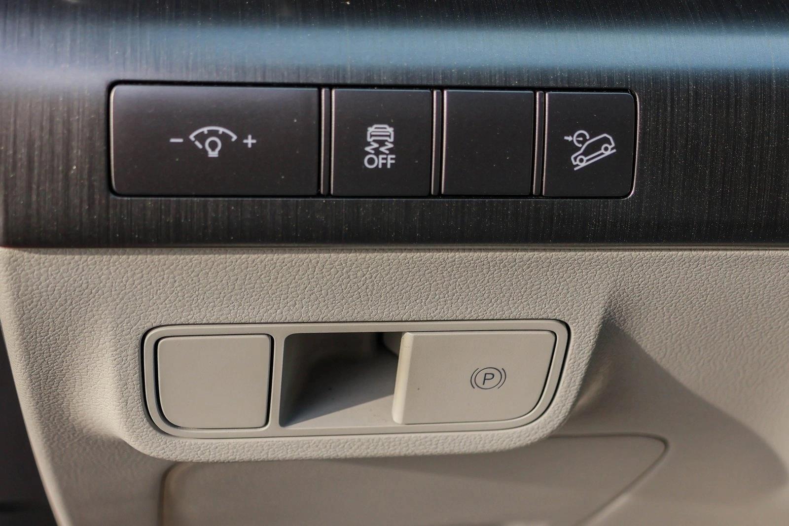 2025 HYUNDAI KONA - Image 13