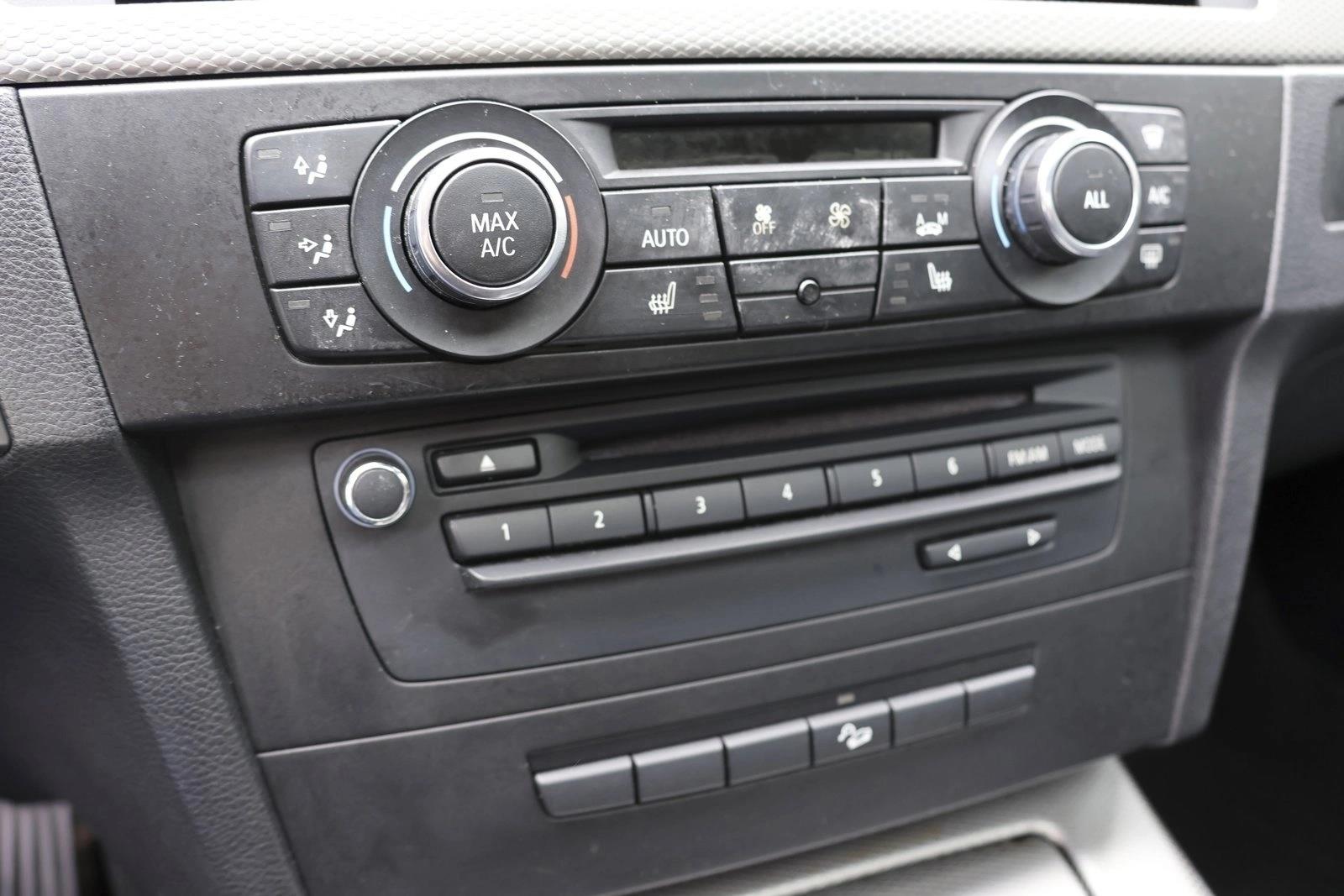 2013 BMW 3 Series 335i - Photo 19